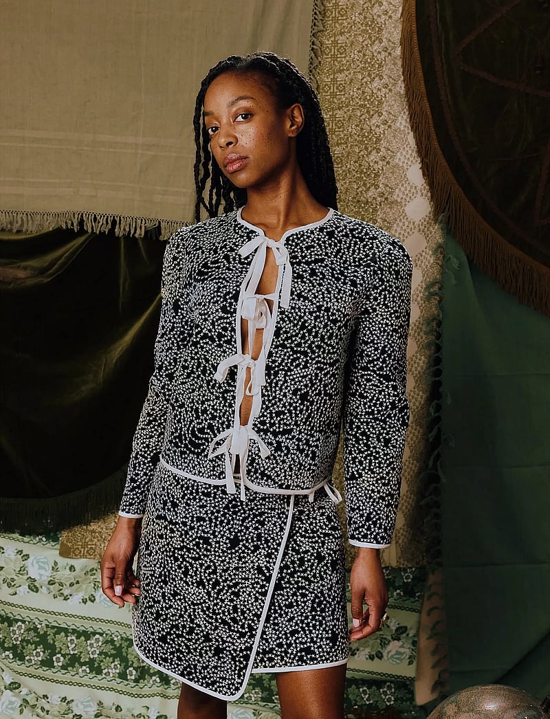 Helmstedt - Ella Mini Skirt - korte nederdele - black beauty - 0