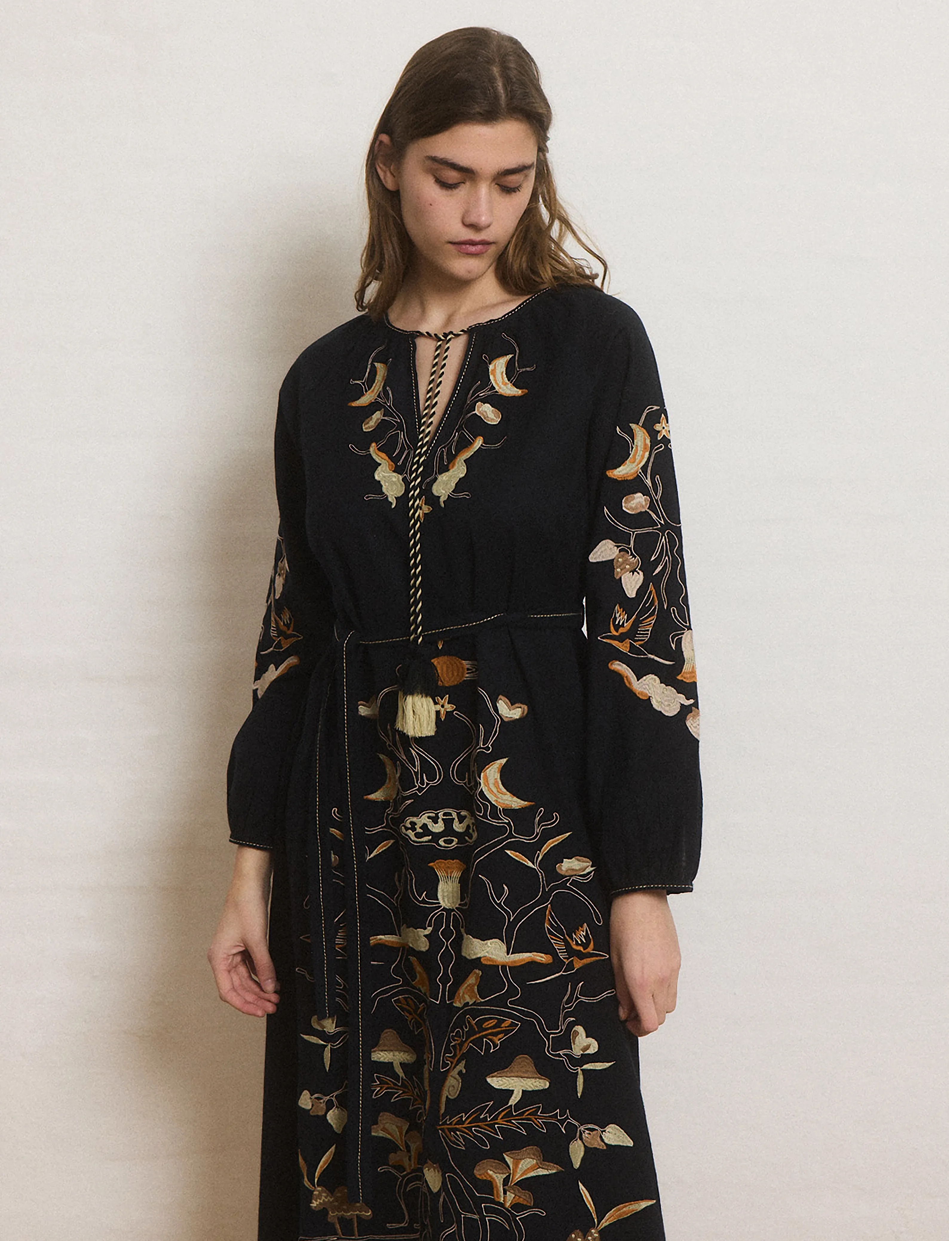 Helmstedt - Monica Dress - midiklänningar - black beauty - 4