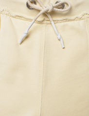 Helmut Lang - PANEL SHORTS.TRAPUNT - sweat shorts - custard - 3
