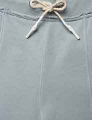 Helmut Lang - PANEL SHORTS.TRAPUNT - sweat shorts - metallic blue - 9