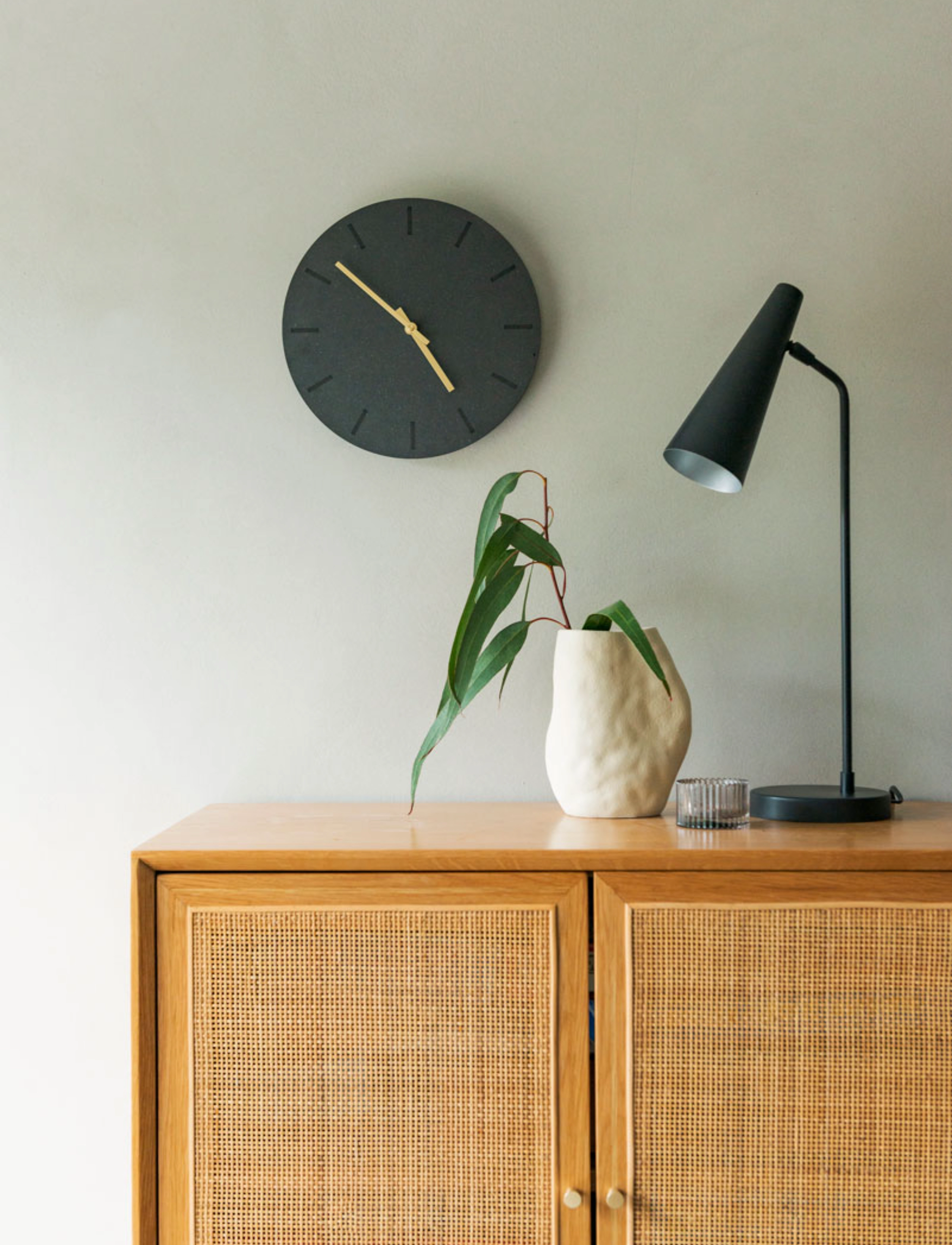 Hemverk Gunpowder, Ø 28 cm, Watches, Schwarz - Wall Clocks, Homeware