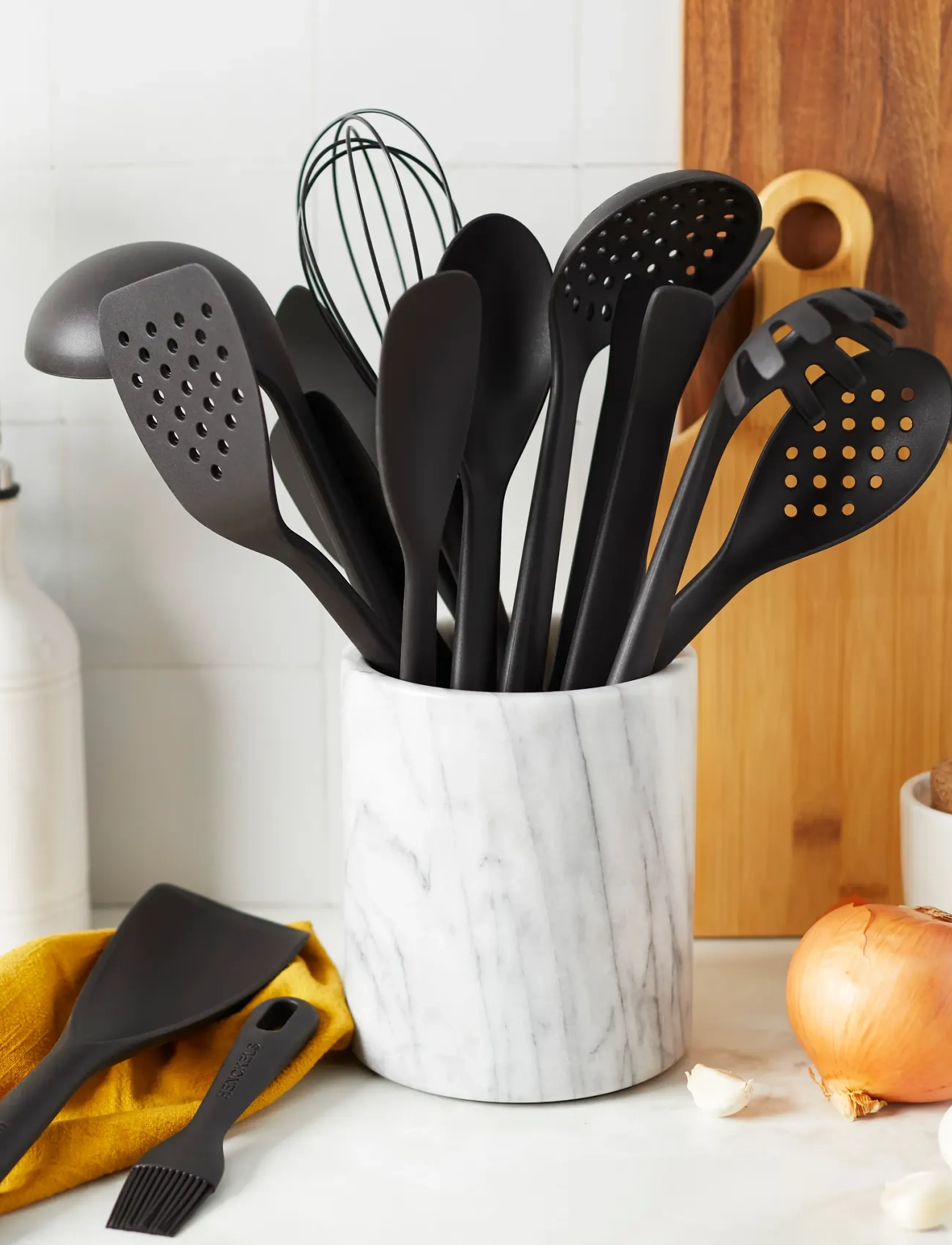Henckels by ZWILLING - Spaghetti fork 30 cm - nudelmaschinen & zubehör - black - 4