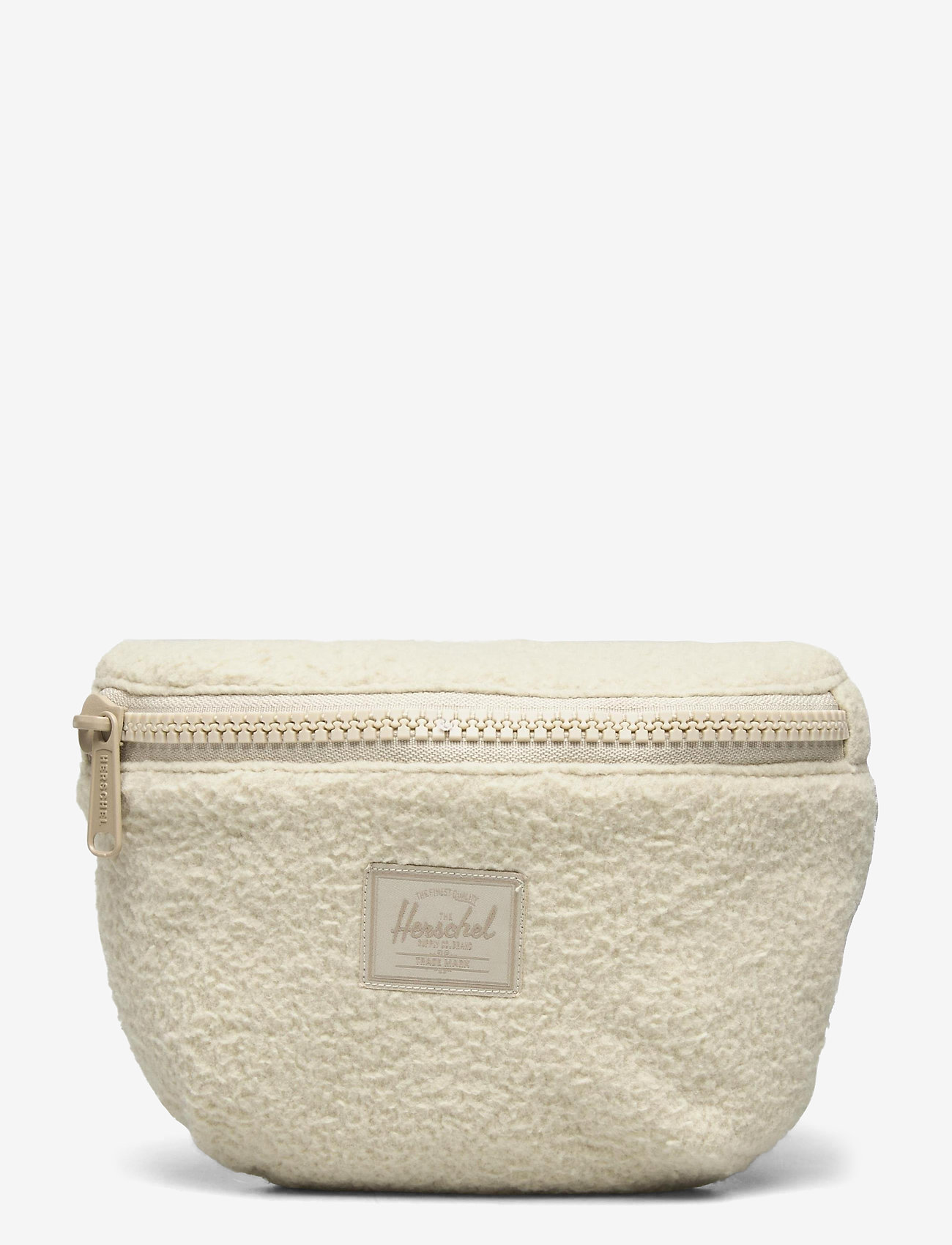 Herschel - Fourteen - overcast - 0