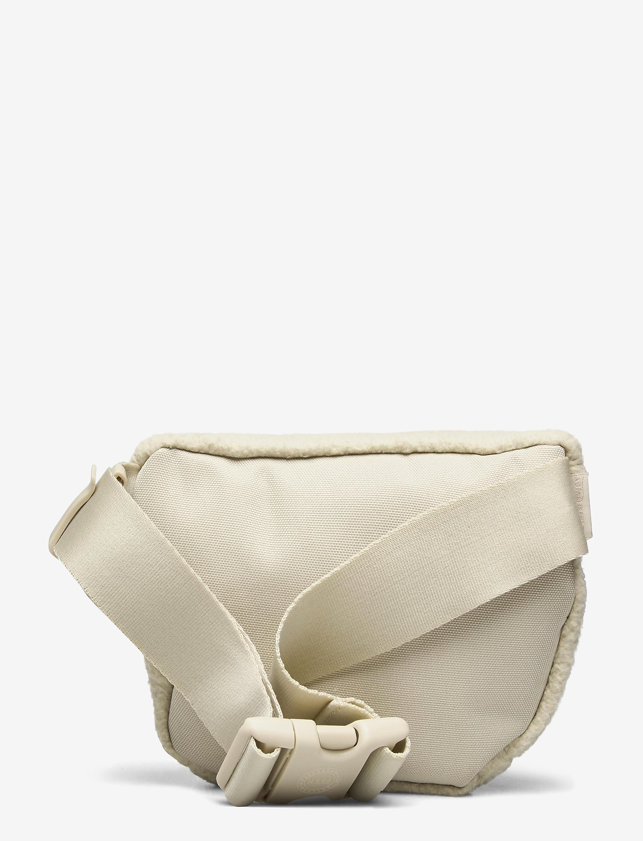 Herschel - Fourteen - overcast - 1