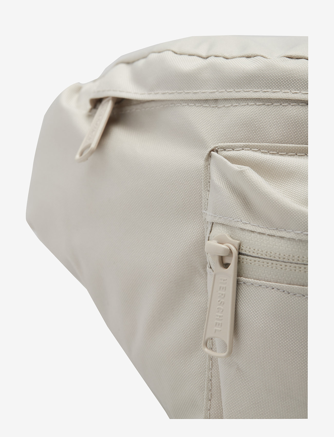 Herschel - Seventeen Light - moonstruck - 3