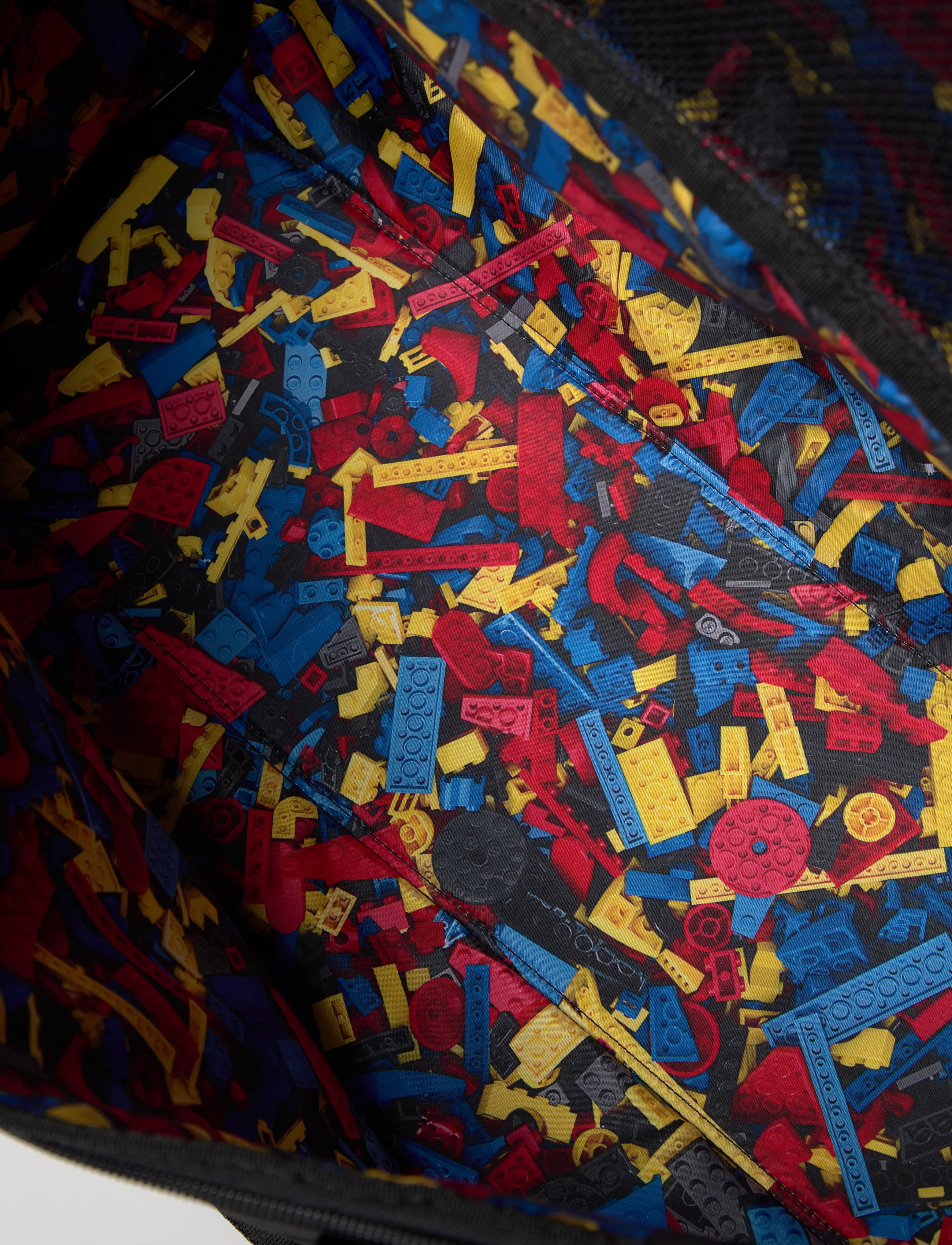 Herschel - LEGO Herschel Heritage Duffle - matkalaukut lapsille - abstract bricks - 4