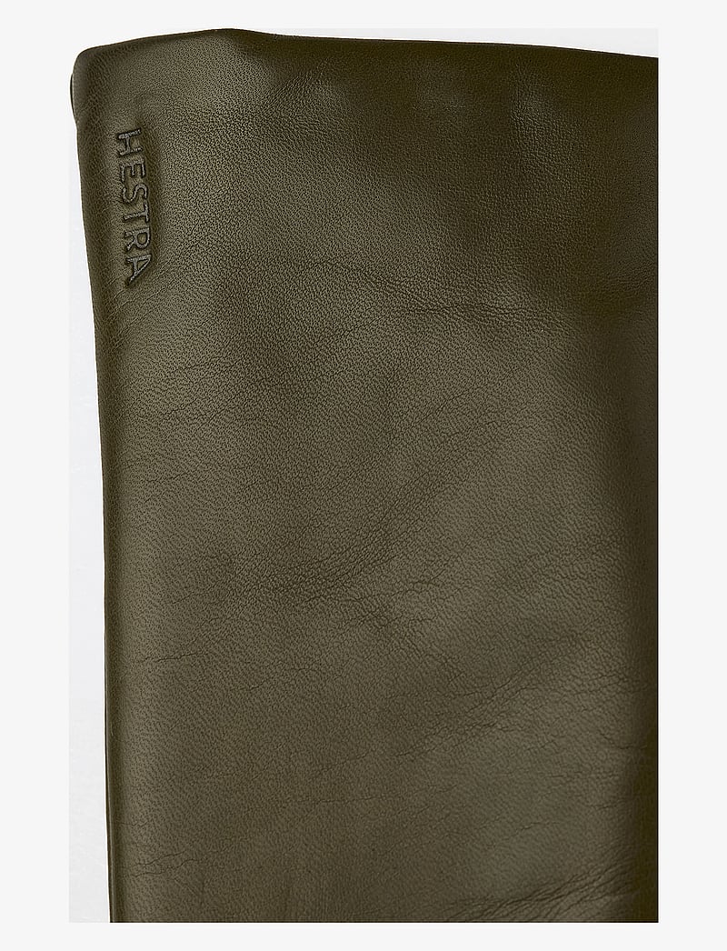 Hestra - Elisabeth Black - fingervantar - loden - 2