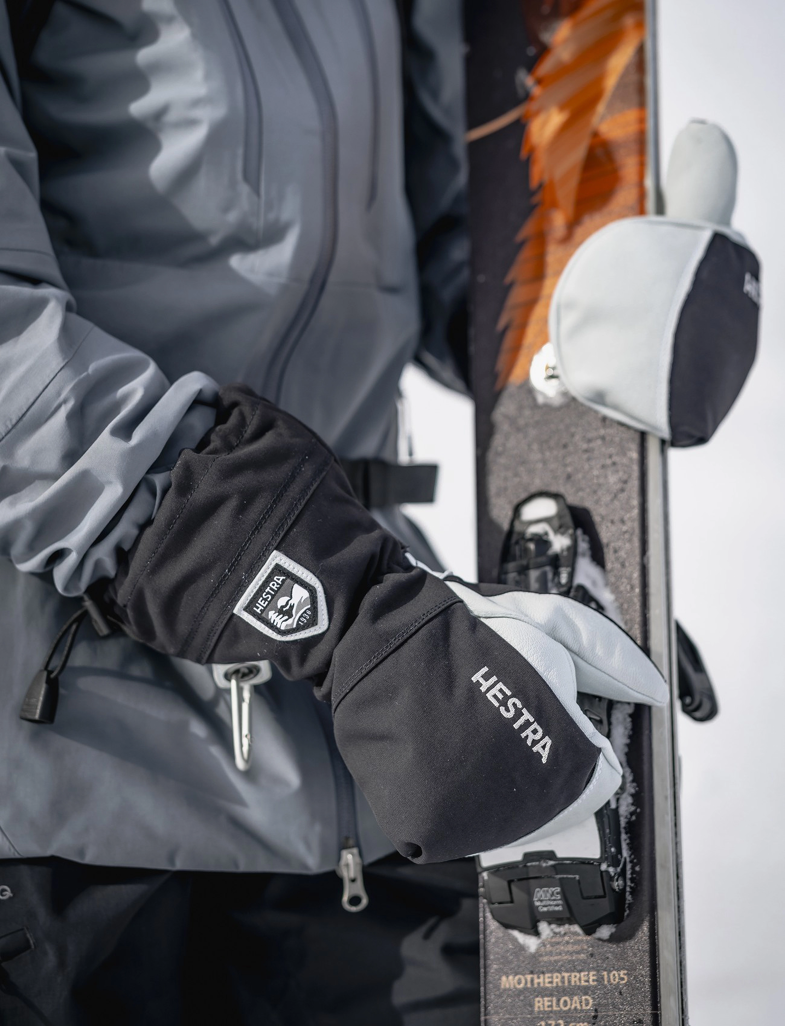 Hestra - Army Leather Heli Ski - mitt Black - black - 2