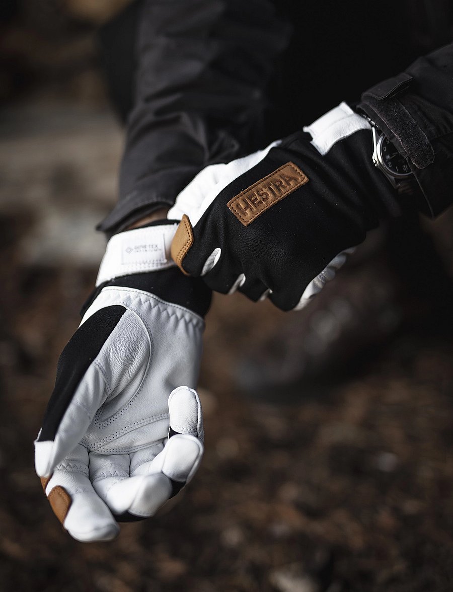 Hestra - Ergo Grip Active Wool Terry - 5 finger Navy/Offwhite - fingerhandschuhe - black/offwhite - 2