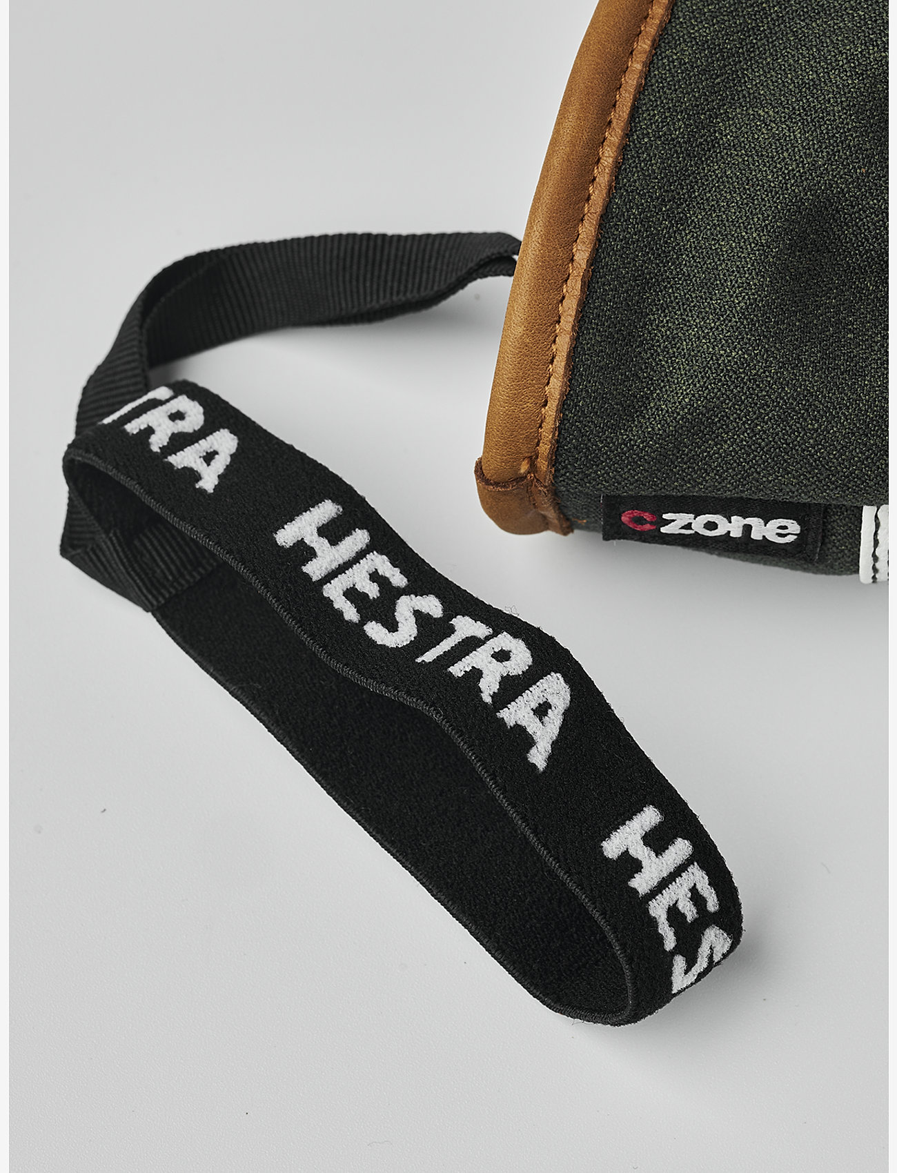 Hestra - Voss CZone - 5 finger Black/Cork - damen - forest - 3