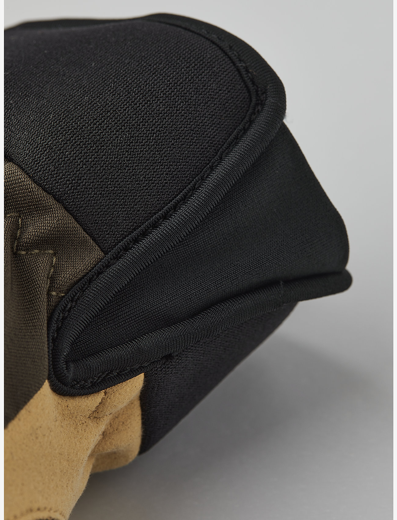 Hestra - CZone Contact Glove -5 finger Black - fingerhandsker - dark forest - 3