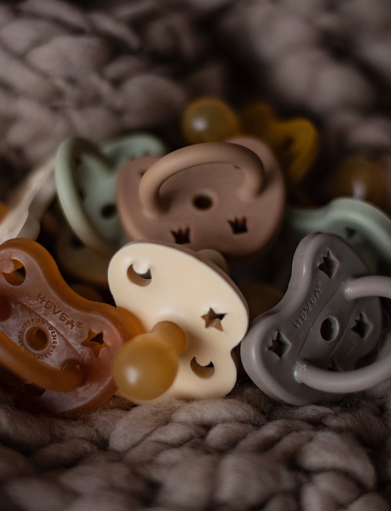 HEVEA - Pacifier round 0-0,3s - nappar - milky white - 0