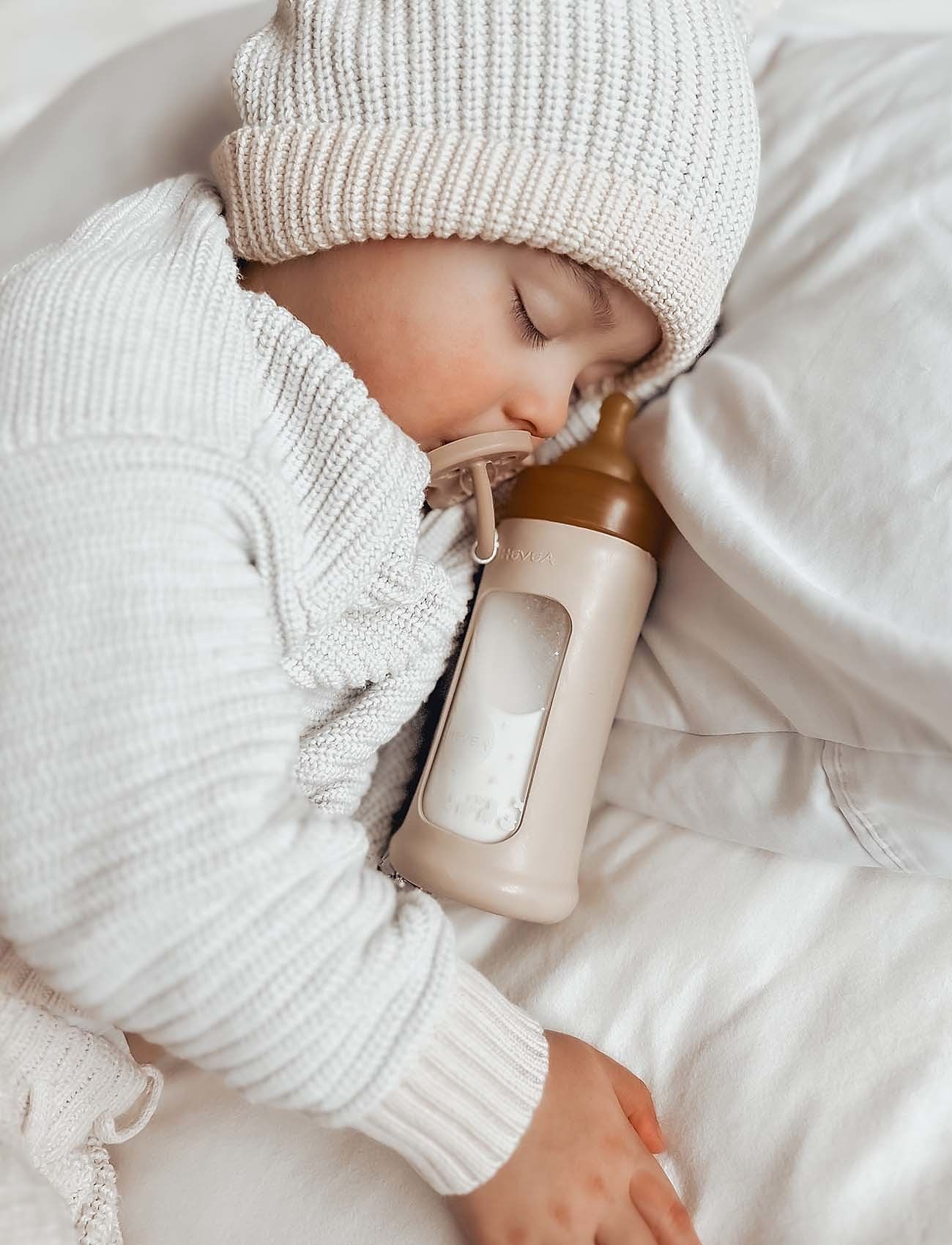 HEVEA - Wide Neck Baby Glass Bottle with Sleeve 250ml/8.5oz Single-Pack - sutteflasker - sand - 5
