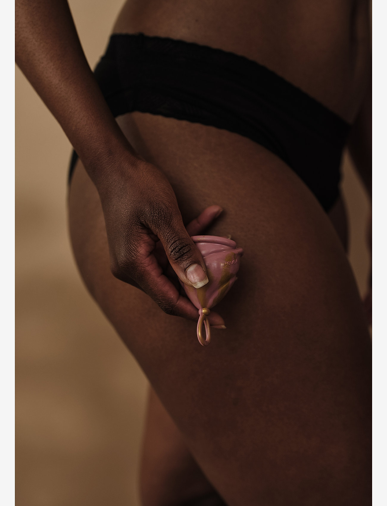 HEVEA - LOOP Menstrual Cup - Size 3 - Golden Rosewood - menstruationsprodukter - rosewood - 2