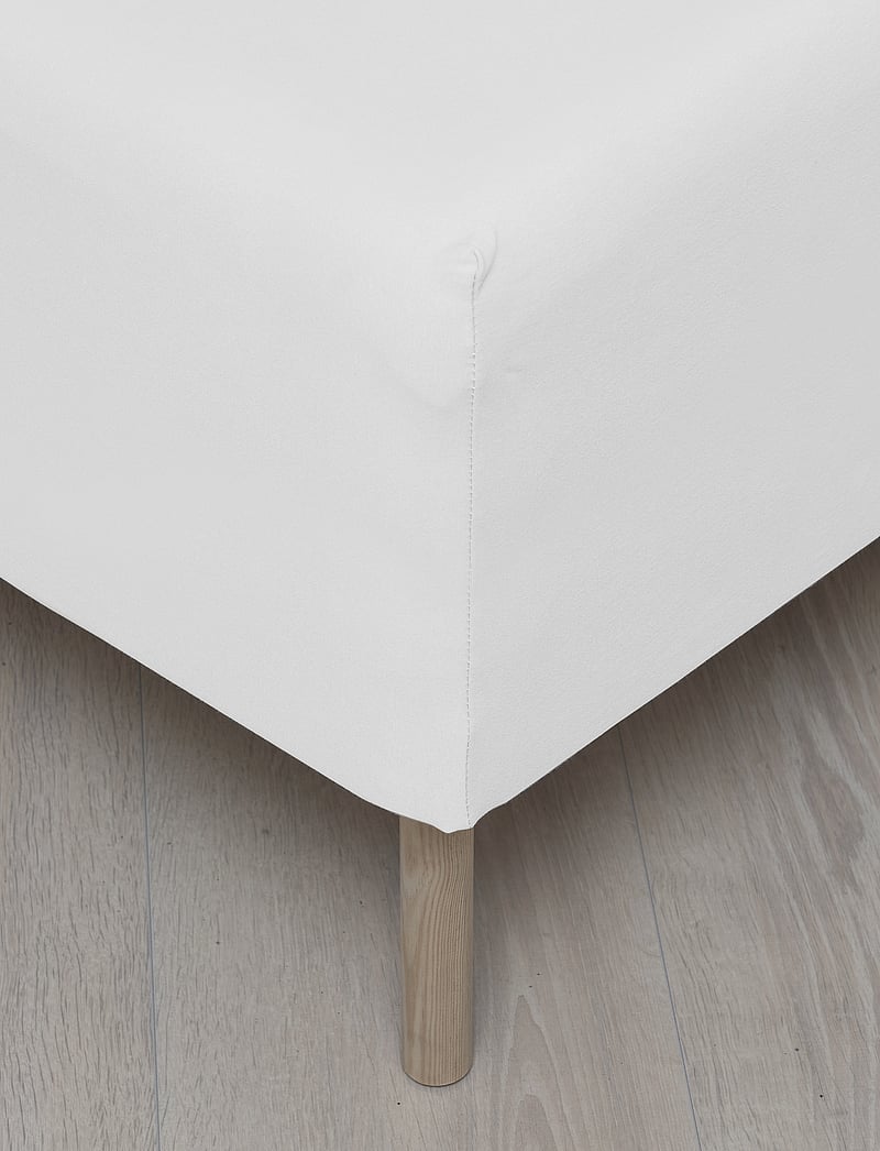 Høie of Scandinavia - Formfitted Jersey sheet - fitted bed sheets - white - 1