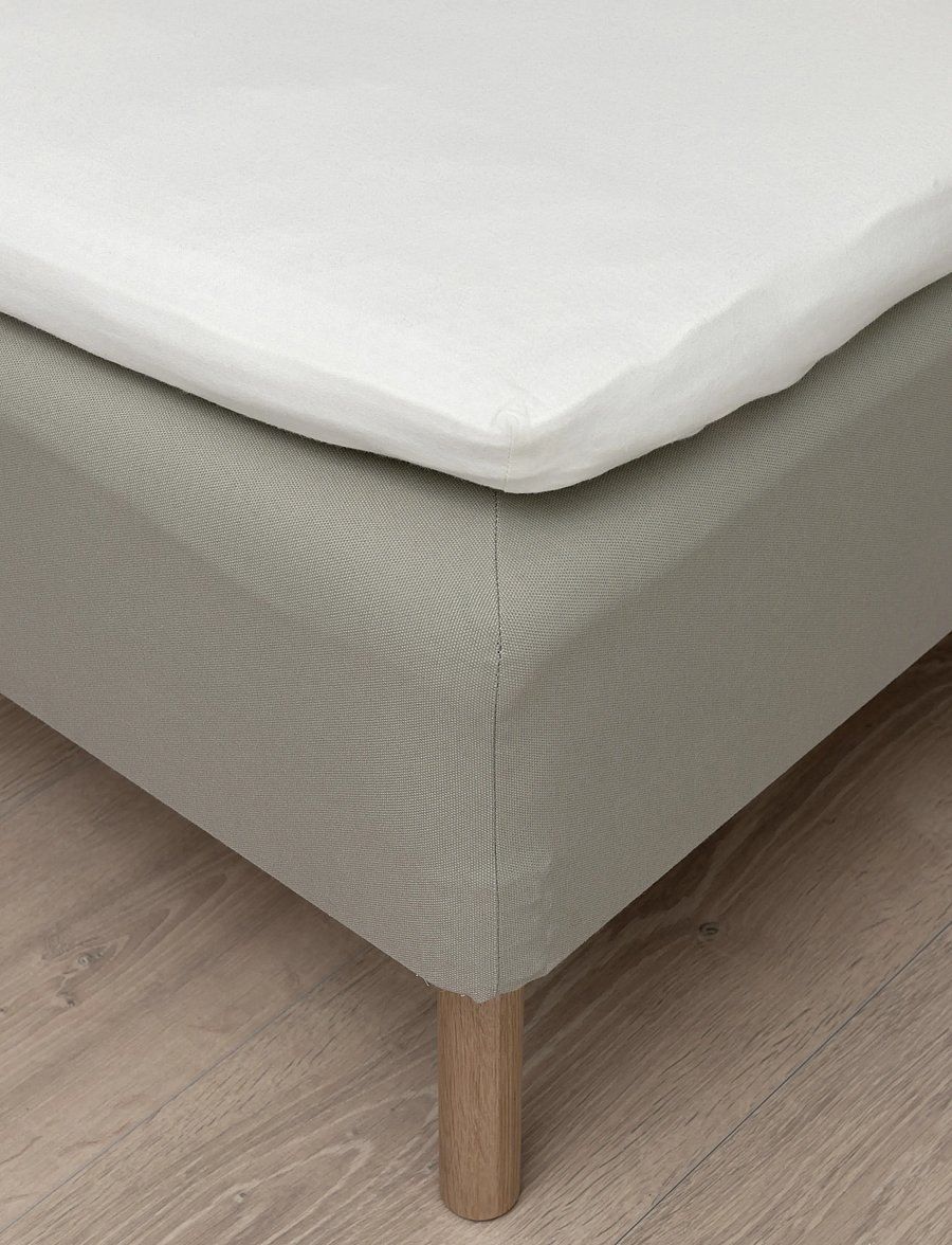 Høie of Scandinavia - Formfitted Flanell sheet - tõmmatavad linad - creme - 2
