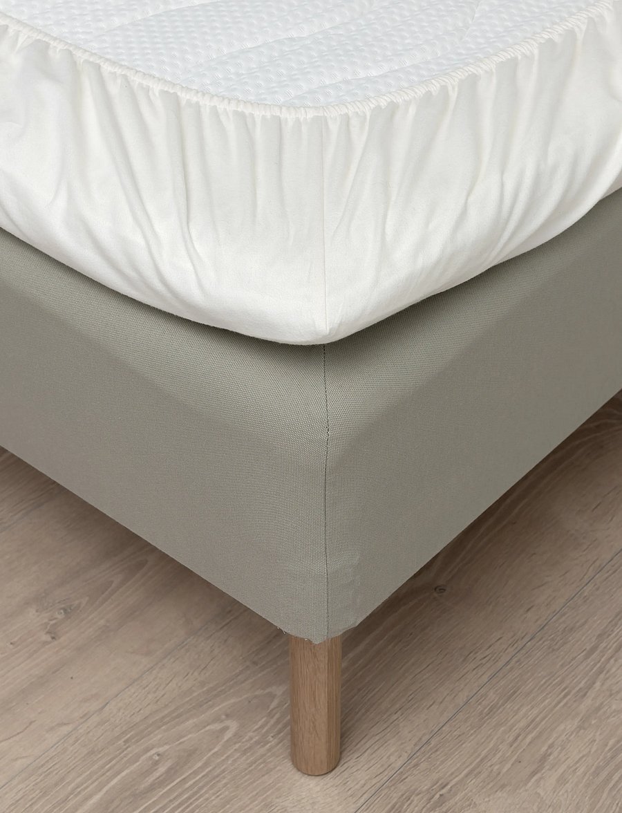 Høie of Scandinavia - Formfitted Flanell sheet - tõmmatavad linad - creme - 3