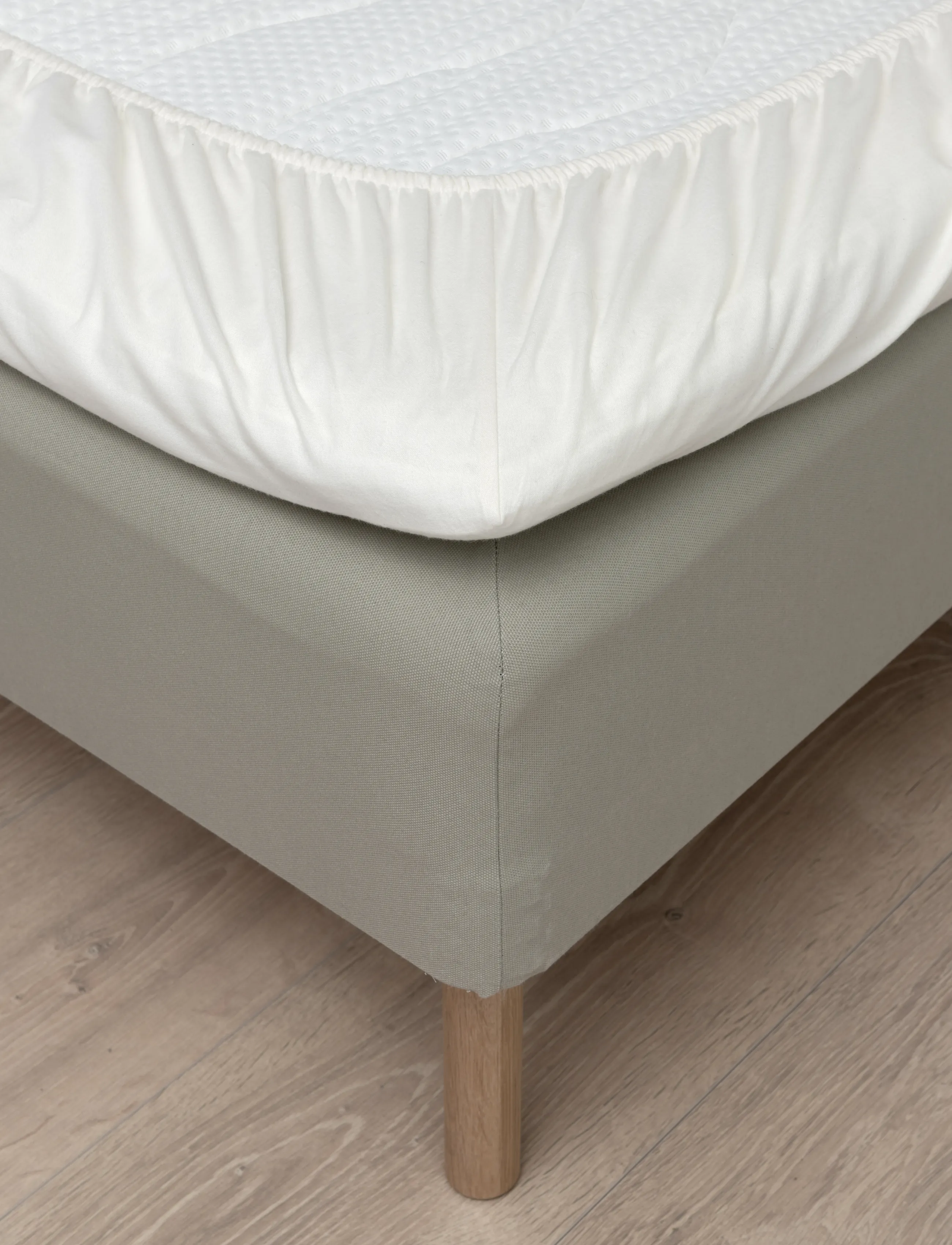 Høie of Scandinavia  - Formfitted Flanell sheet - creme - 3