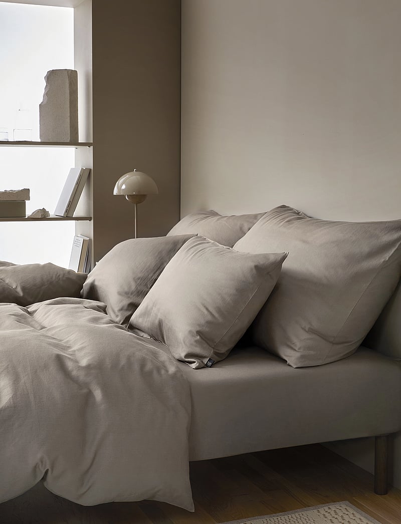 Høie of Scandinavia - Harmoni Stonewashed sateen pillow case - køb efter pris - beige - 1