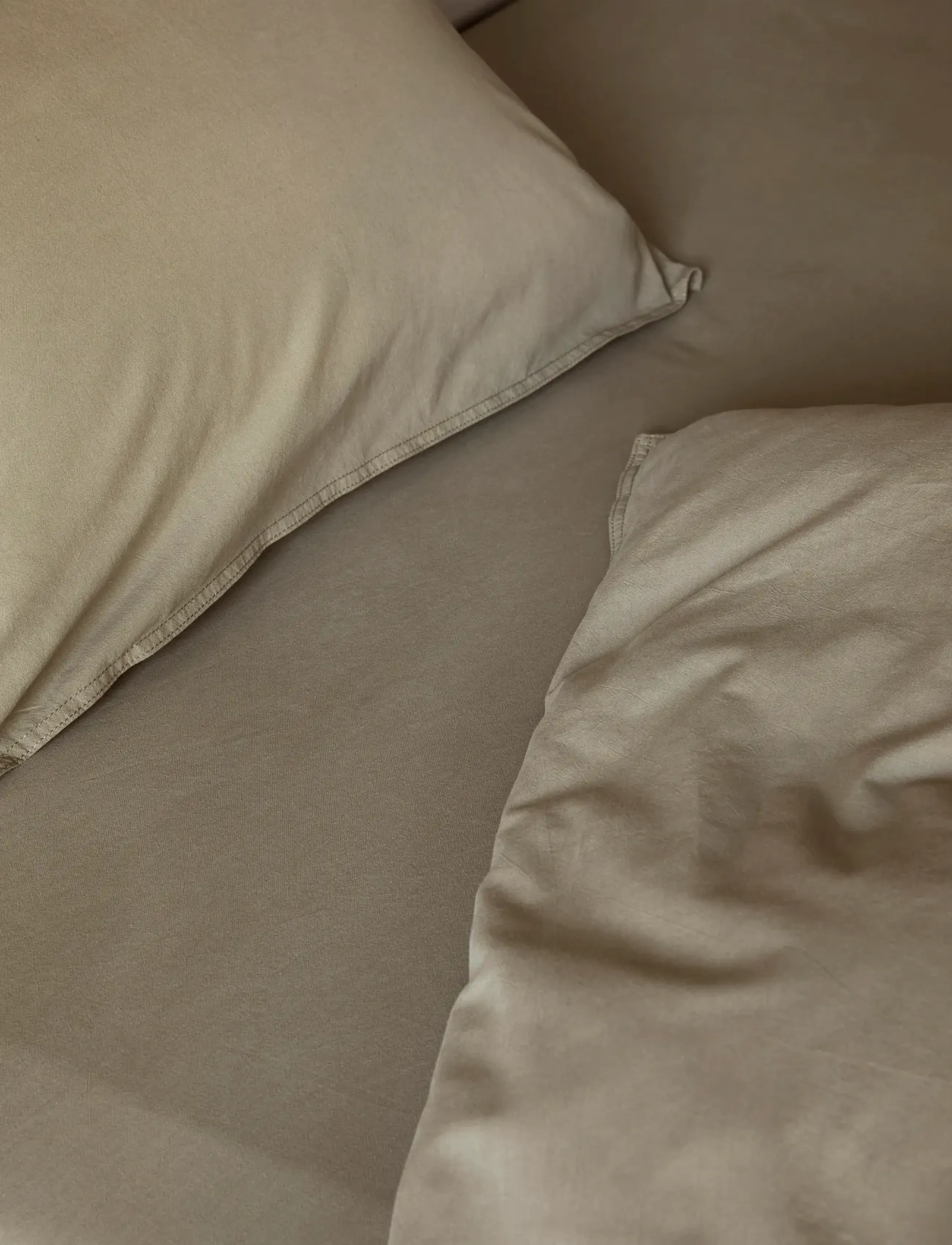 Høie of Scandinavia  - Frøya Stonewashed Bed set - bed sets - olive green - 2