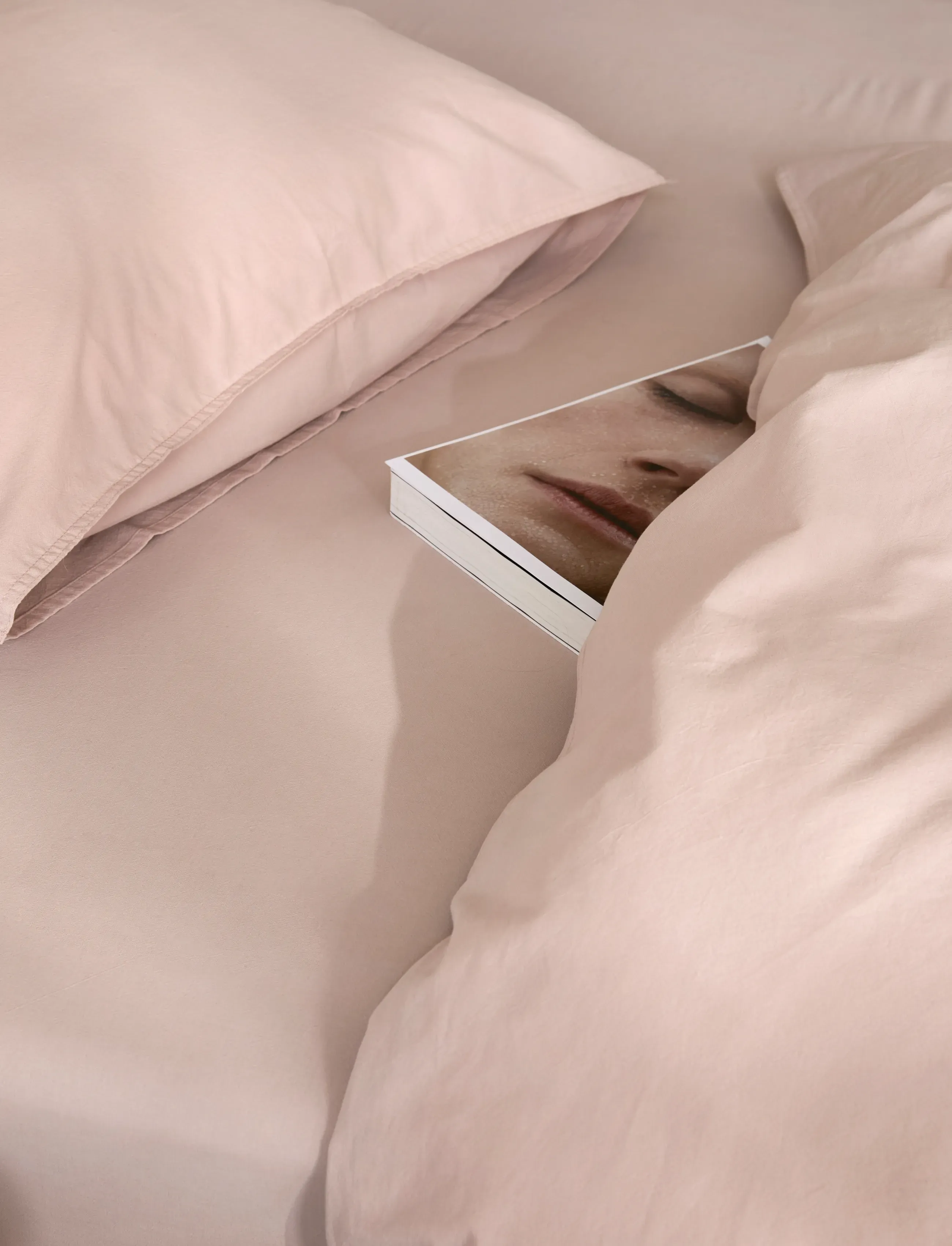 Høie of Scandinavia  - Frøya Stonewashed, Organic cotton bed set - bed sets - dusty pink - 3