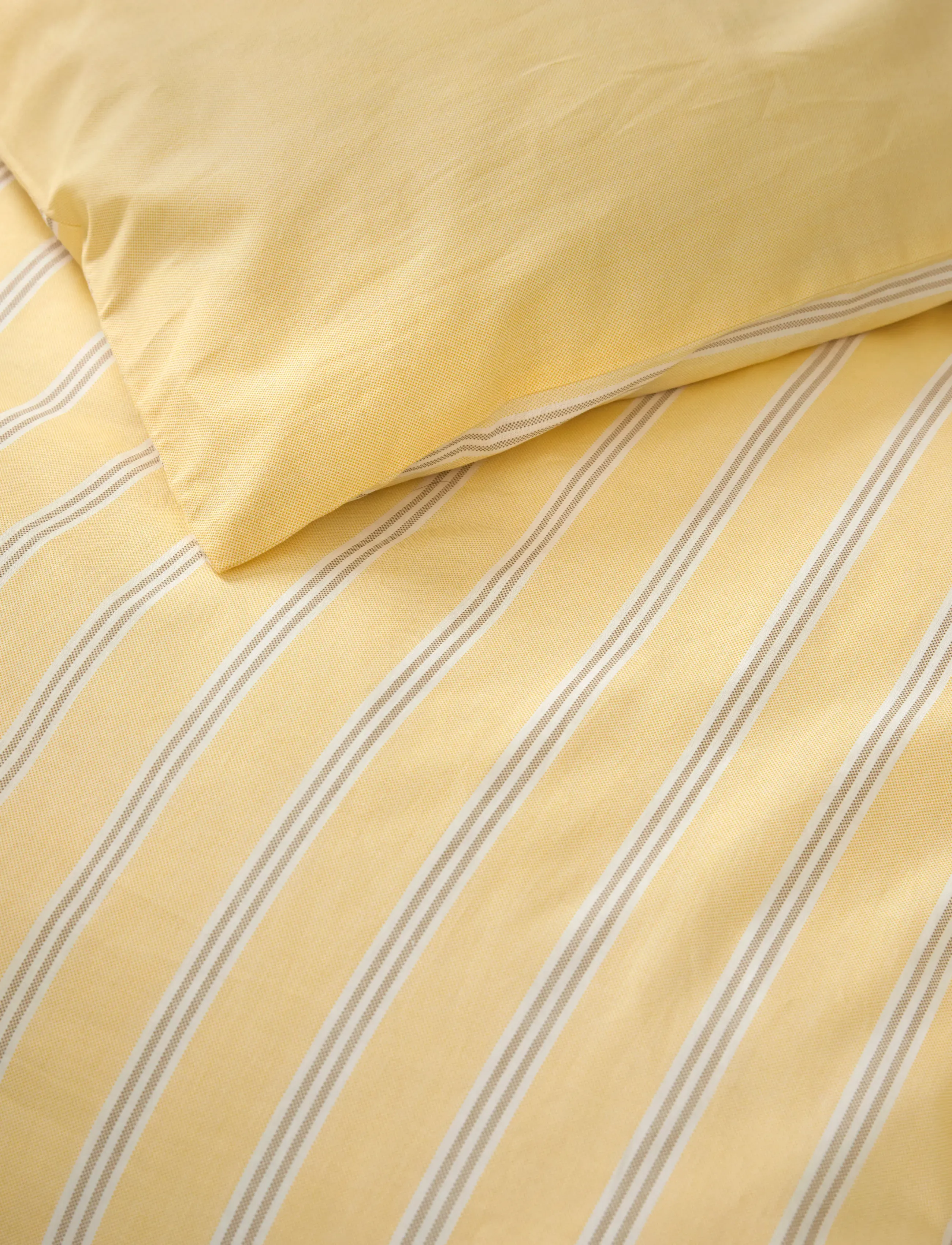 Høie of Scandinavia  - Ylva Cotton bed set - yellow - 3