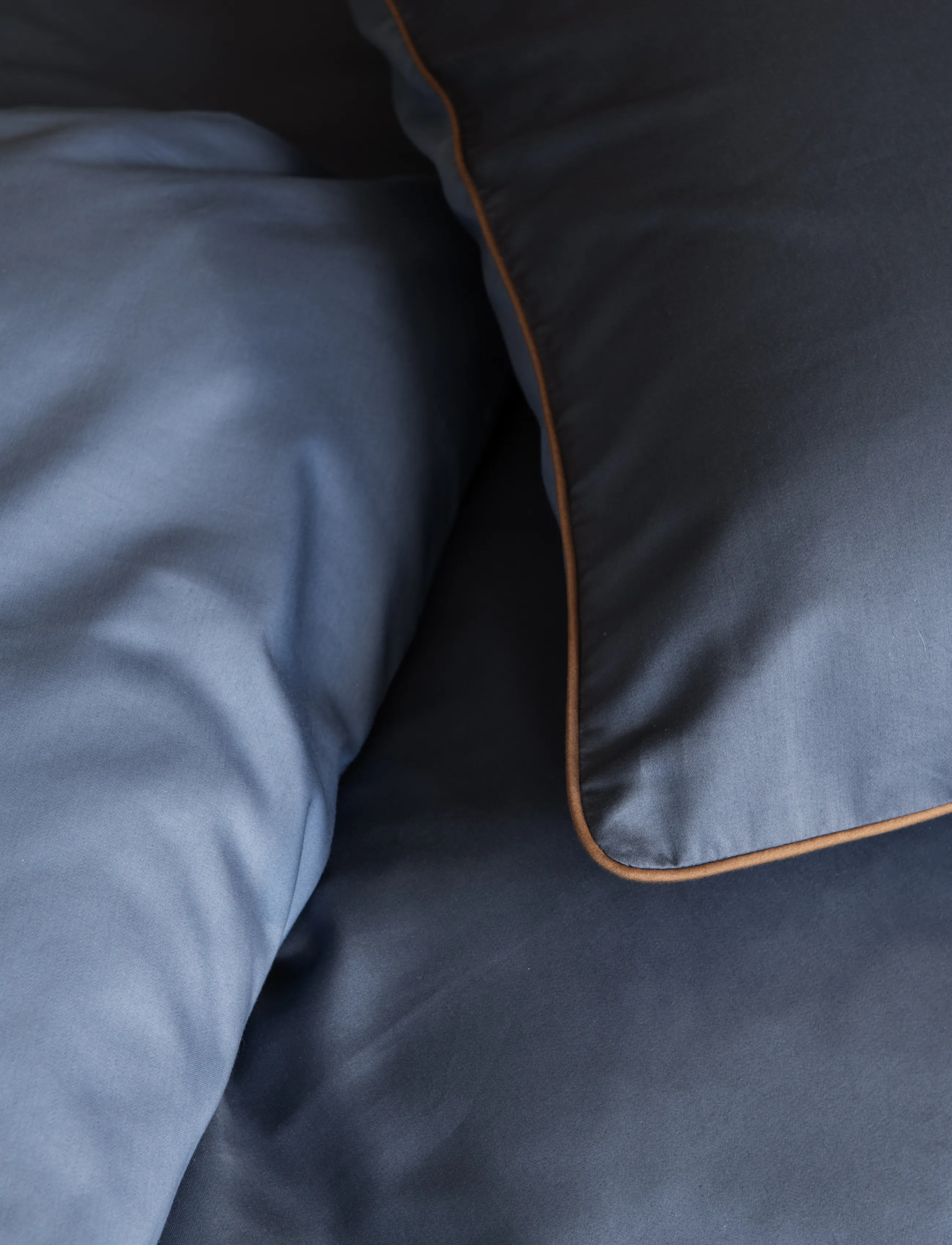 Høie of Scandinavia  - Oslo sett mørk blå N xl - bed sets - dark blue - 2