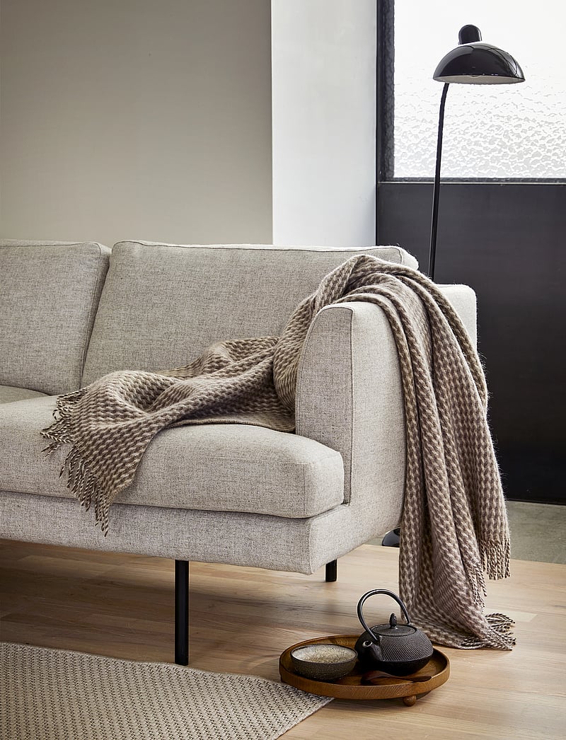 Høie of Scandinavia - Teide pledd wool blanket - tekid ja katted - soft brown - 1