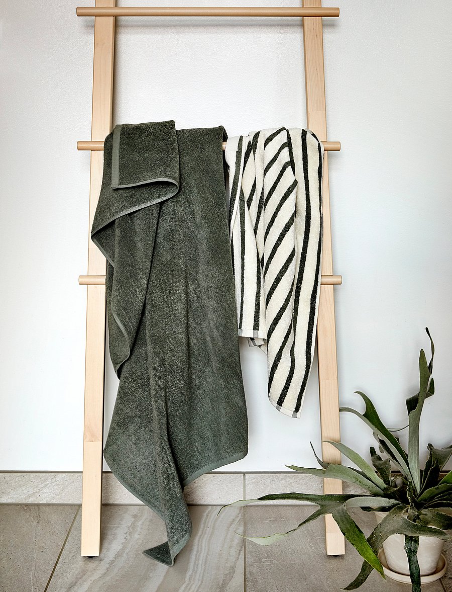 Høie of Scandinavia - Everyday Stripe cotton towel - nach preis einkaufen - nordic green - 4