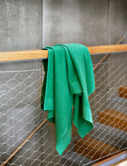 Høie of Scandinavia  - Holiday towel - home - green - 1
