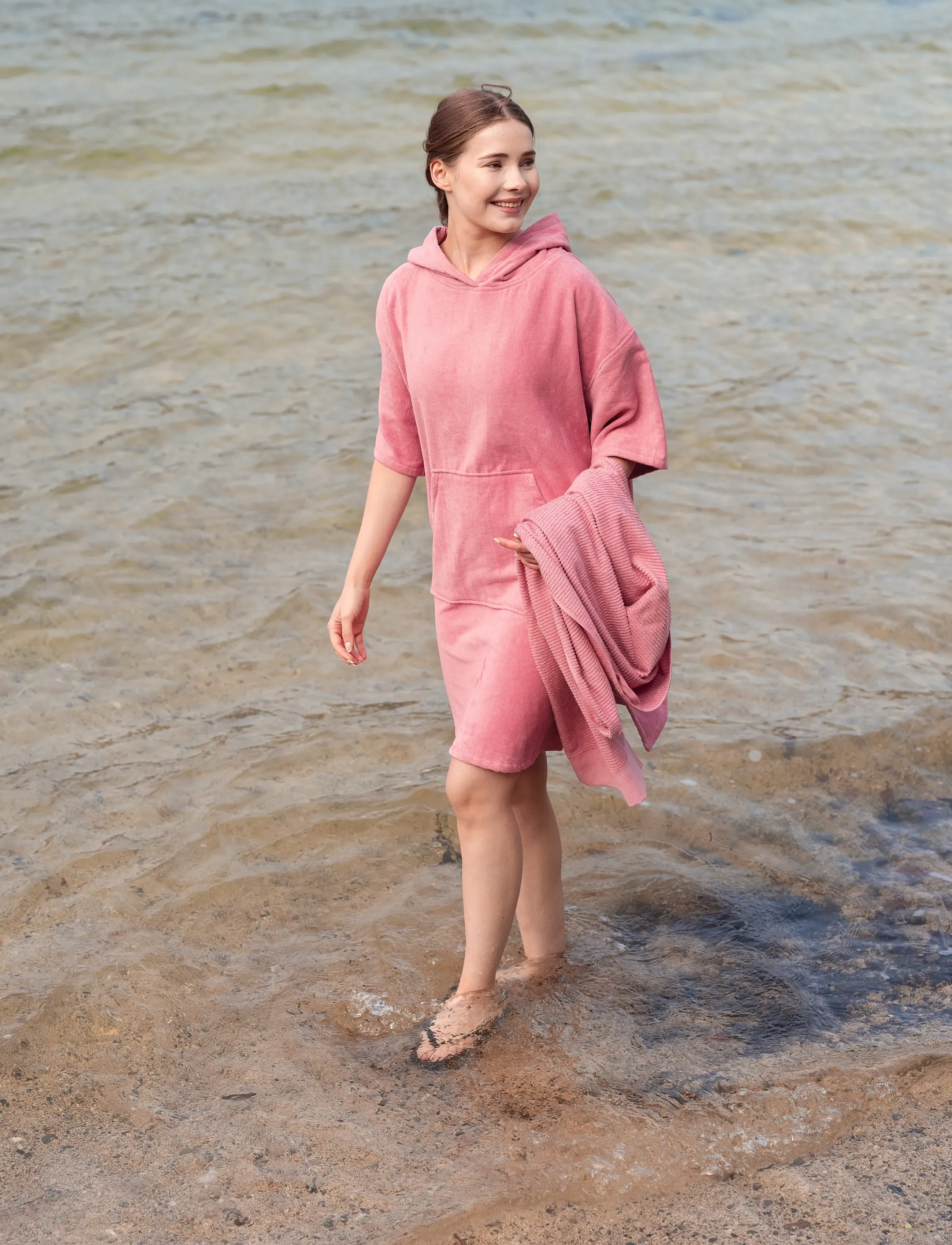 Høie of Scandinavia  - CHILL poncho - everyday style - pink - 0
