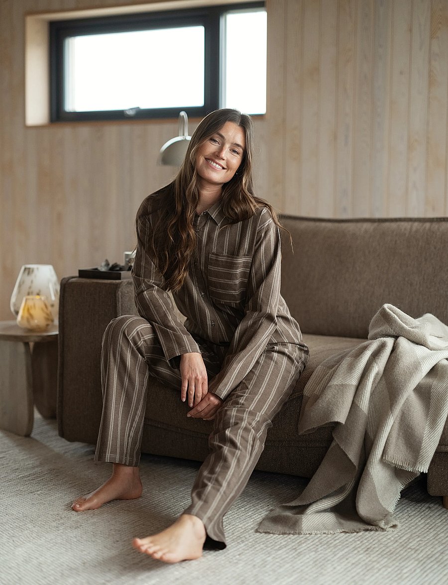 Høie of Scandinavia - Nova Pyjamas - pyjamas - chocolate brown - 0