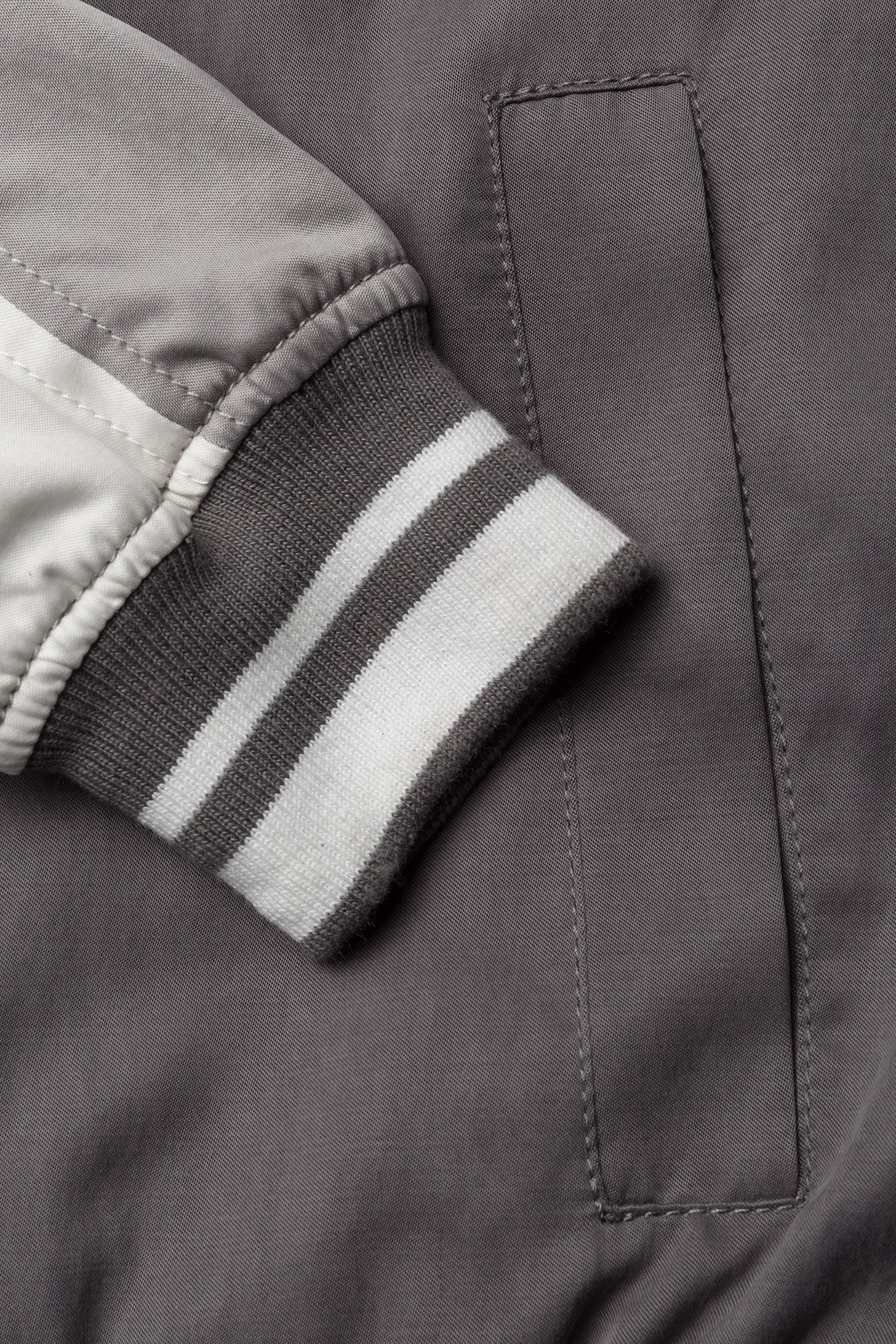 Tommy Jeans - THDM VARSITY BOMBER 43 - smoked pearl / multi - 3