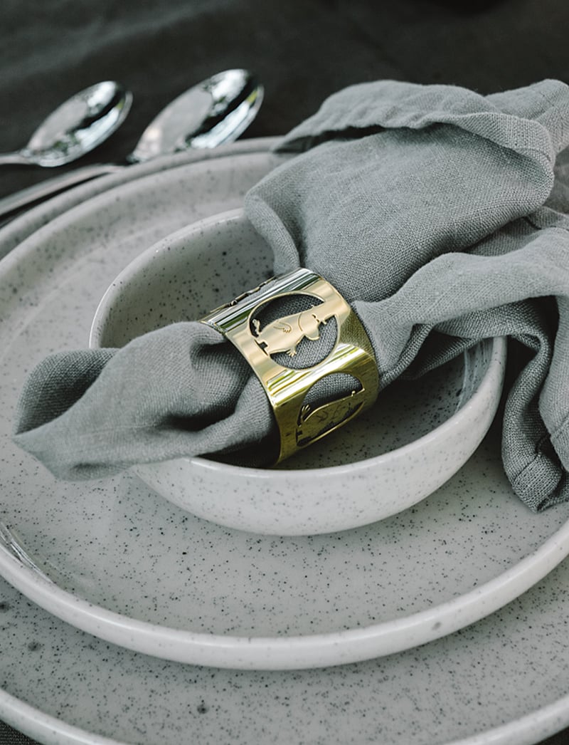 Hilke Collection - Napkinrings Hilke X Moomin, Moominpappa - serviettenringe- & halter - gold - 1
