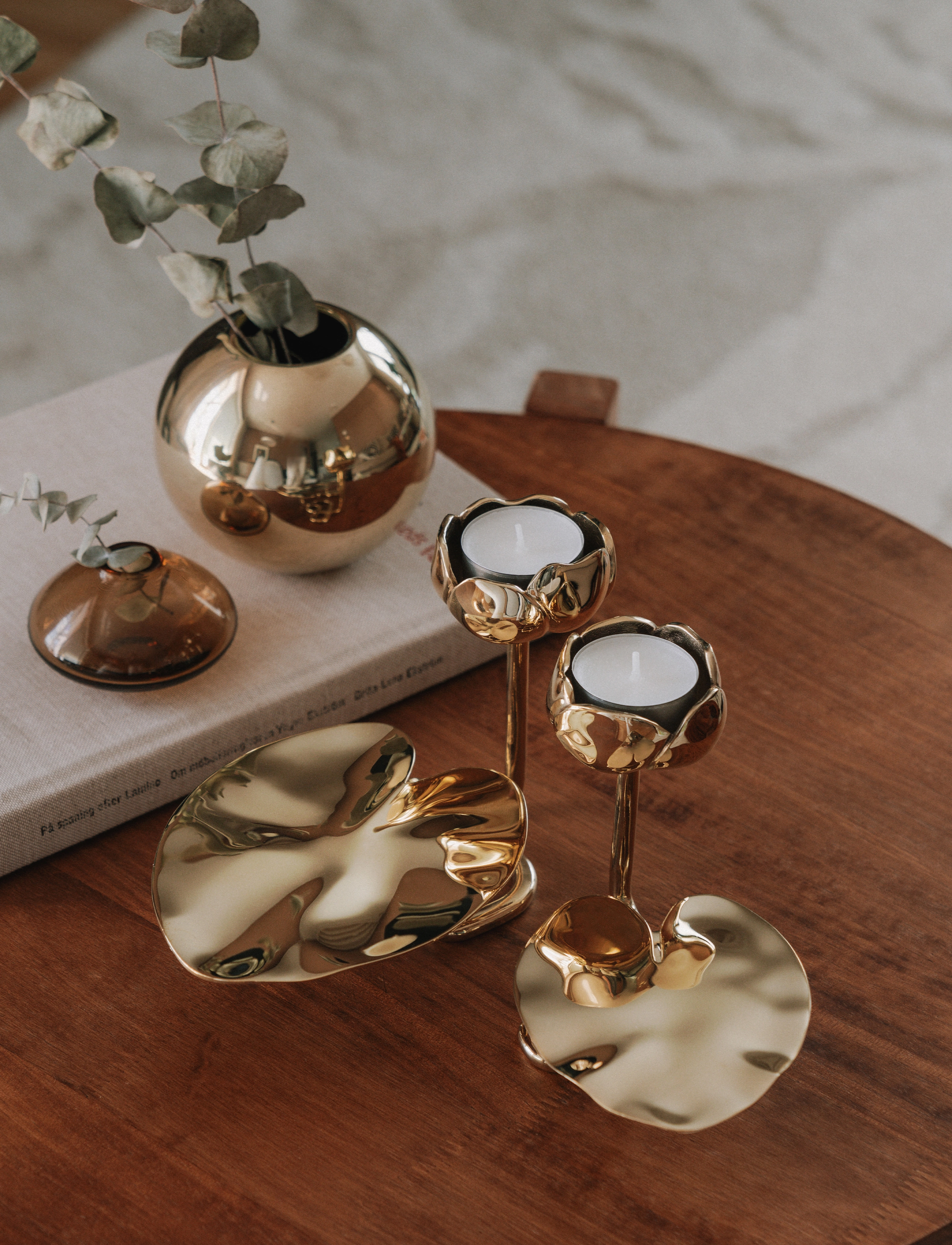 Hilke Collection Lysestage Ninfea Nr. 1, H11 cm x 19, Gold, Lysestager & Lanterner > Lysestager, Unisex