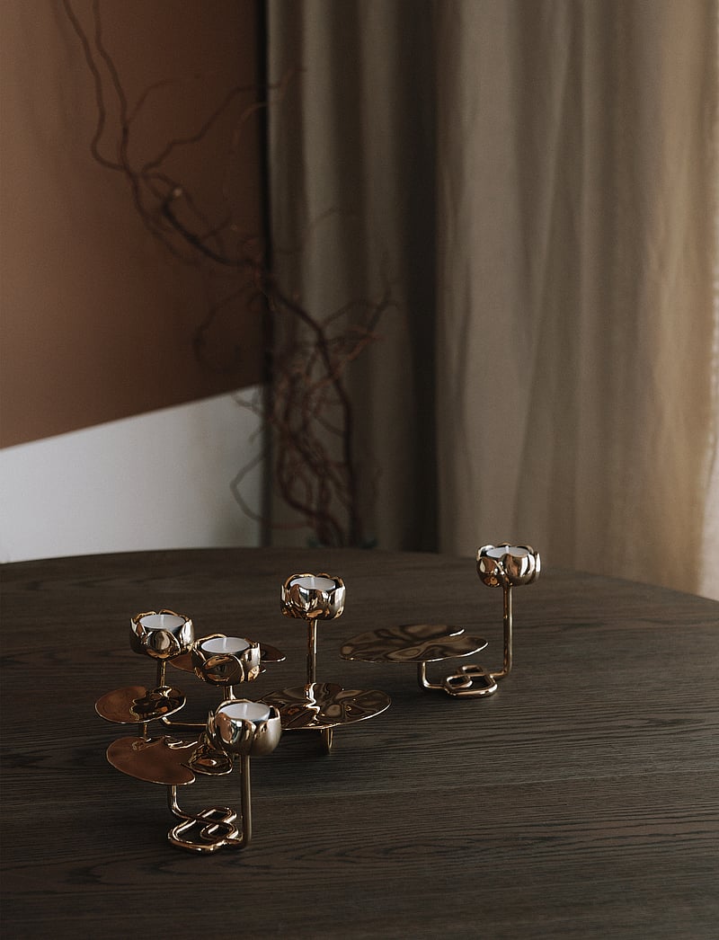 Hilke Collection - Candlestand Ninfea No.1 - nach preis einkaufen - gold - 2