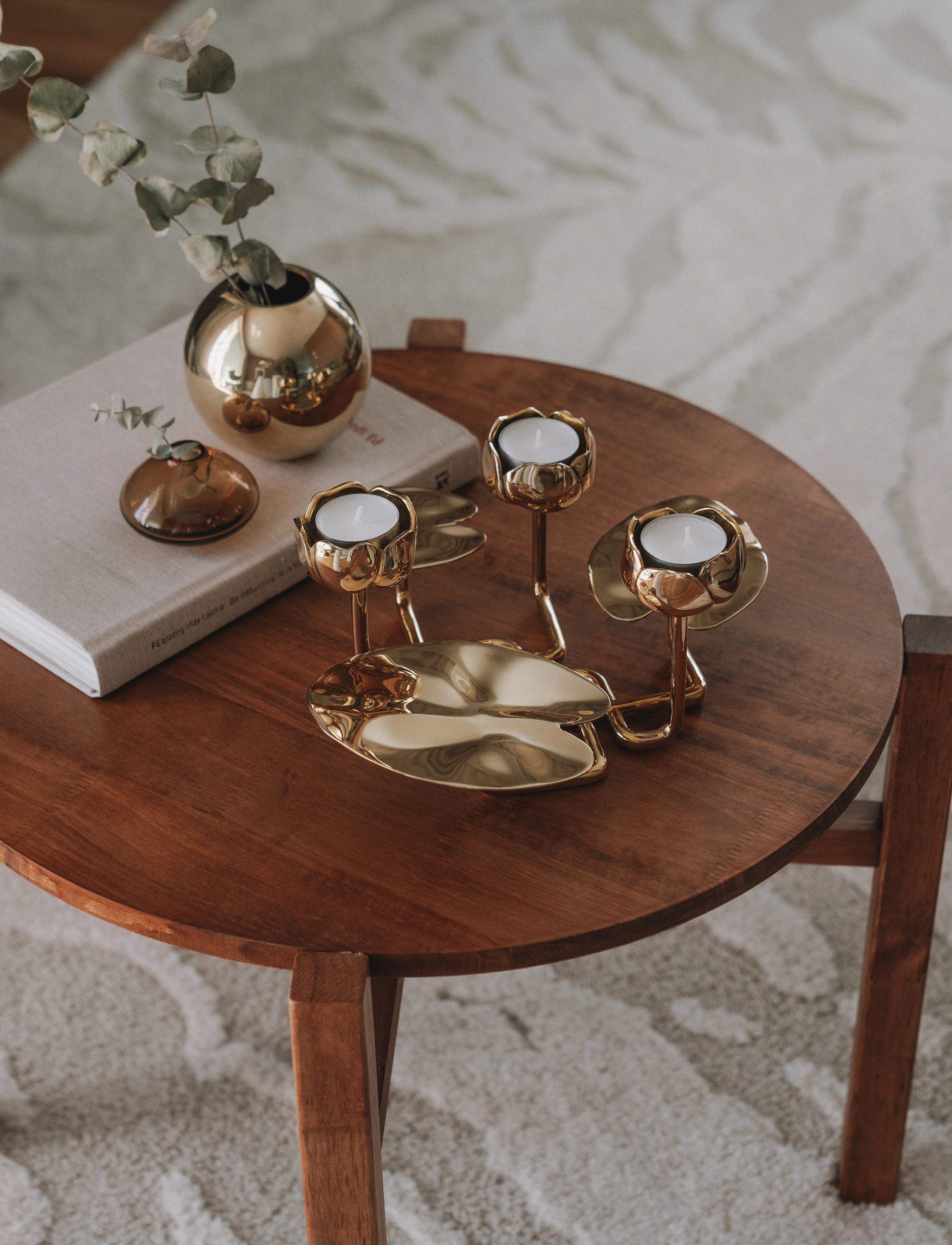Hilke Collection Lysestage Ninfea Grande, H13 cm x 24, Gold, Lysestager & Lanterner > Lysestager, Unisex