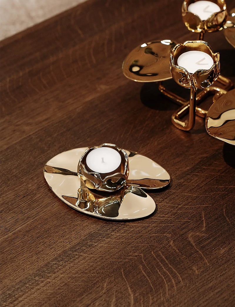 Hilke Collection - Candlestand Ninfea Piccola - teelichthalter - gold - 2