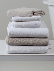 Himla - Lina Guest Towel - håndklæder - white - 3