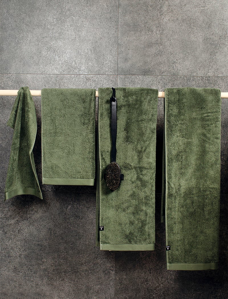 Himla - Maxime Towel - lowest prices - pine - 1