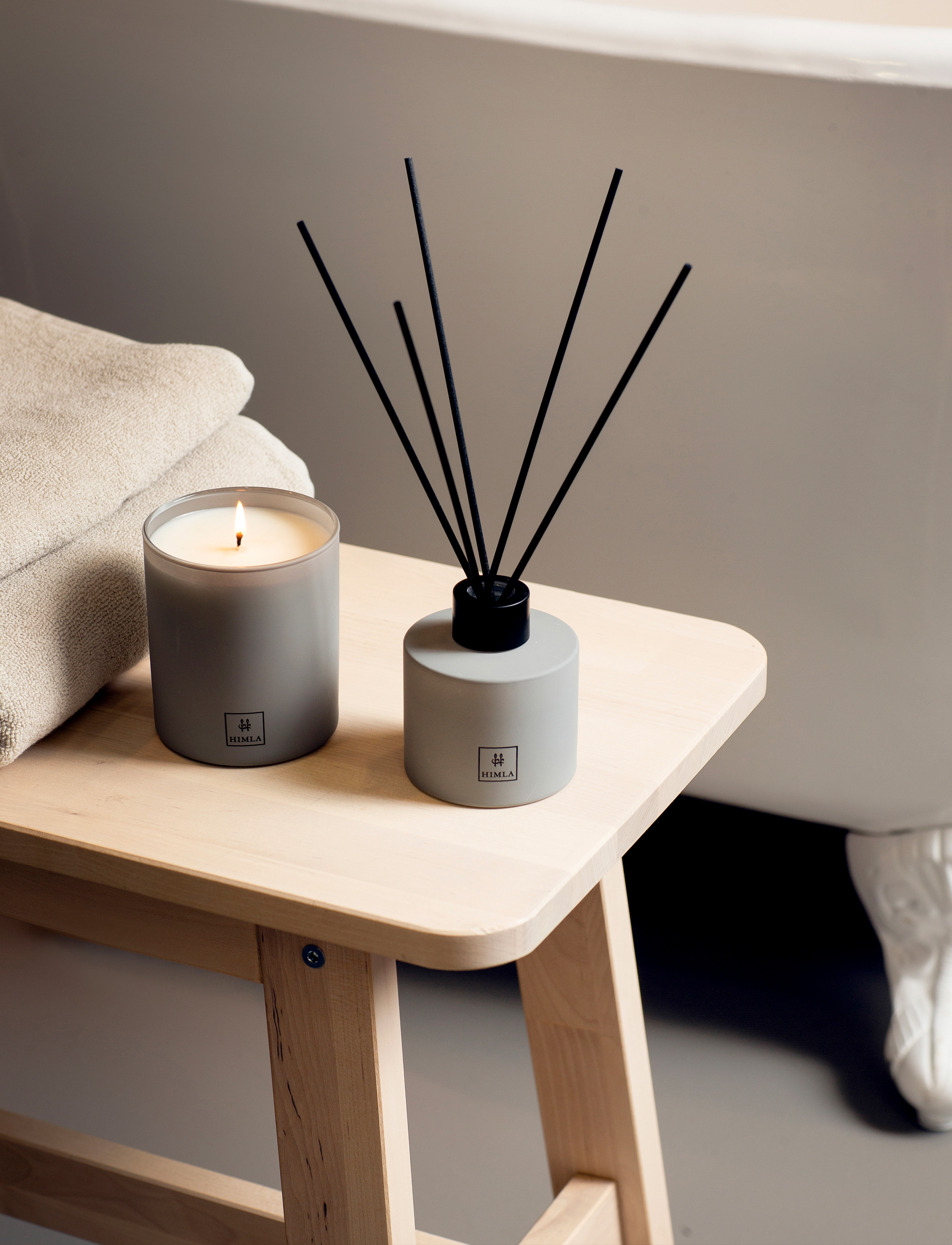 Himla Inhale Duftlys, 230, Home, Grau - Scented Candles, Homeware