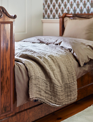 Himla - Hannelin Bedspread - bedspreads - driftwood - 3