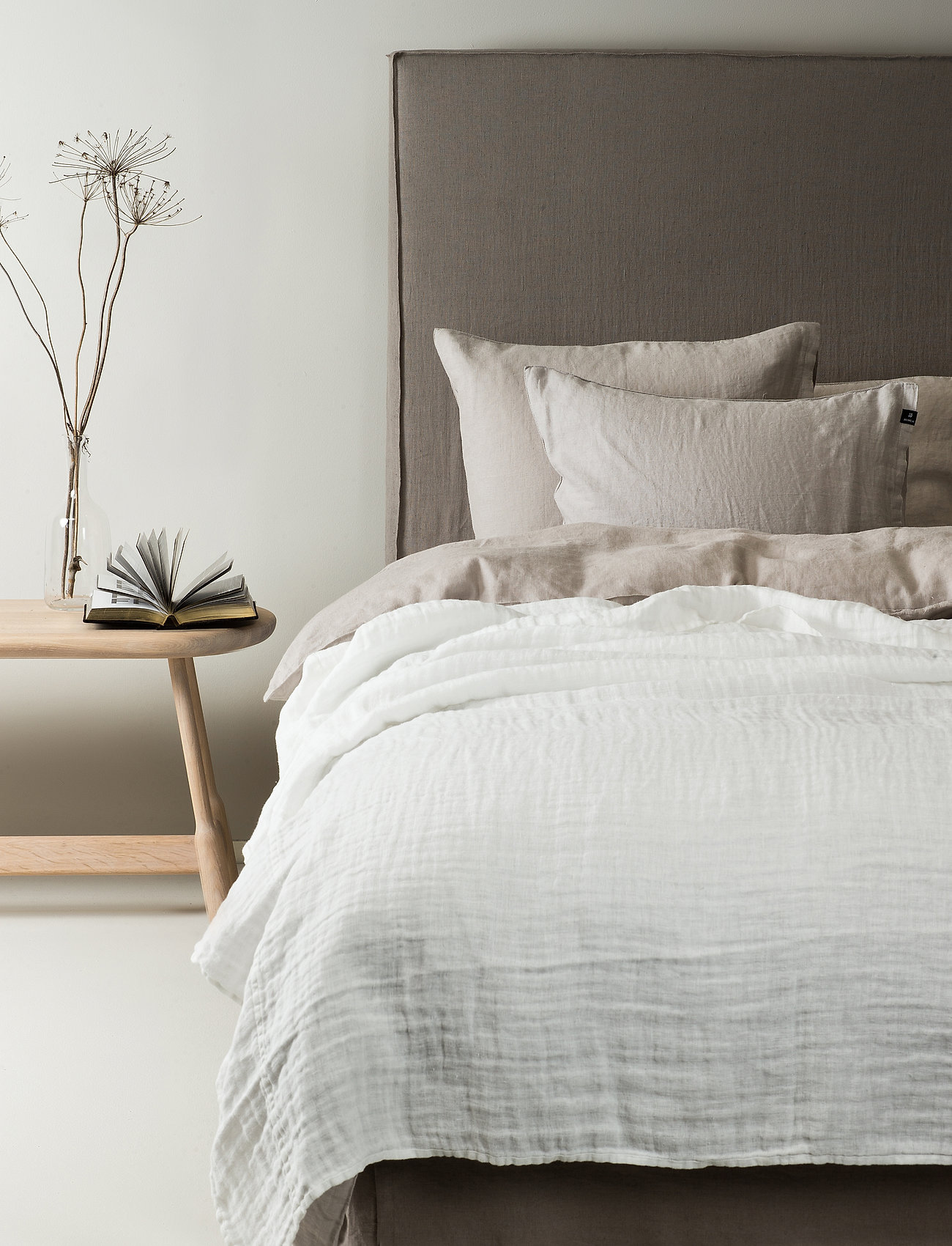 Himla - Hannelin Bedspread - bedspreads - white/white - 1