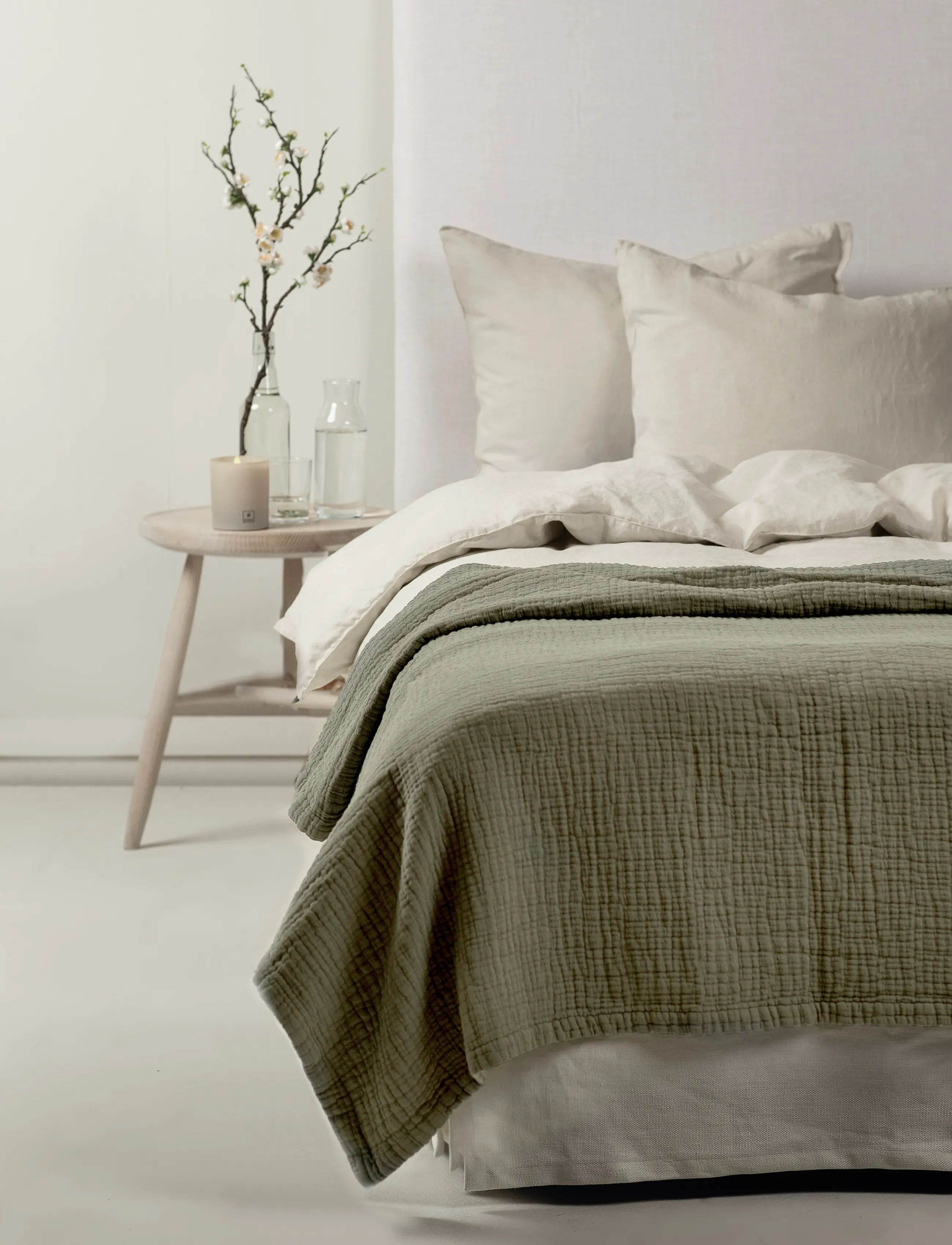 Himla Denise Bedspread, 170X250 cm, Bedtextiles, Khakigrün - Homeware