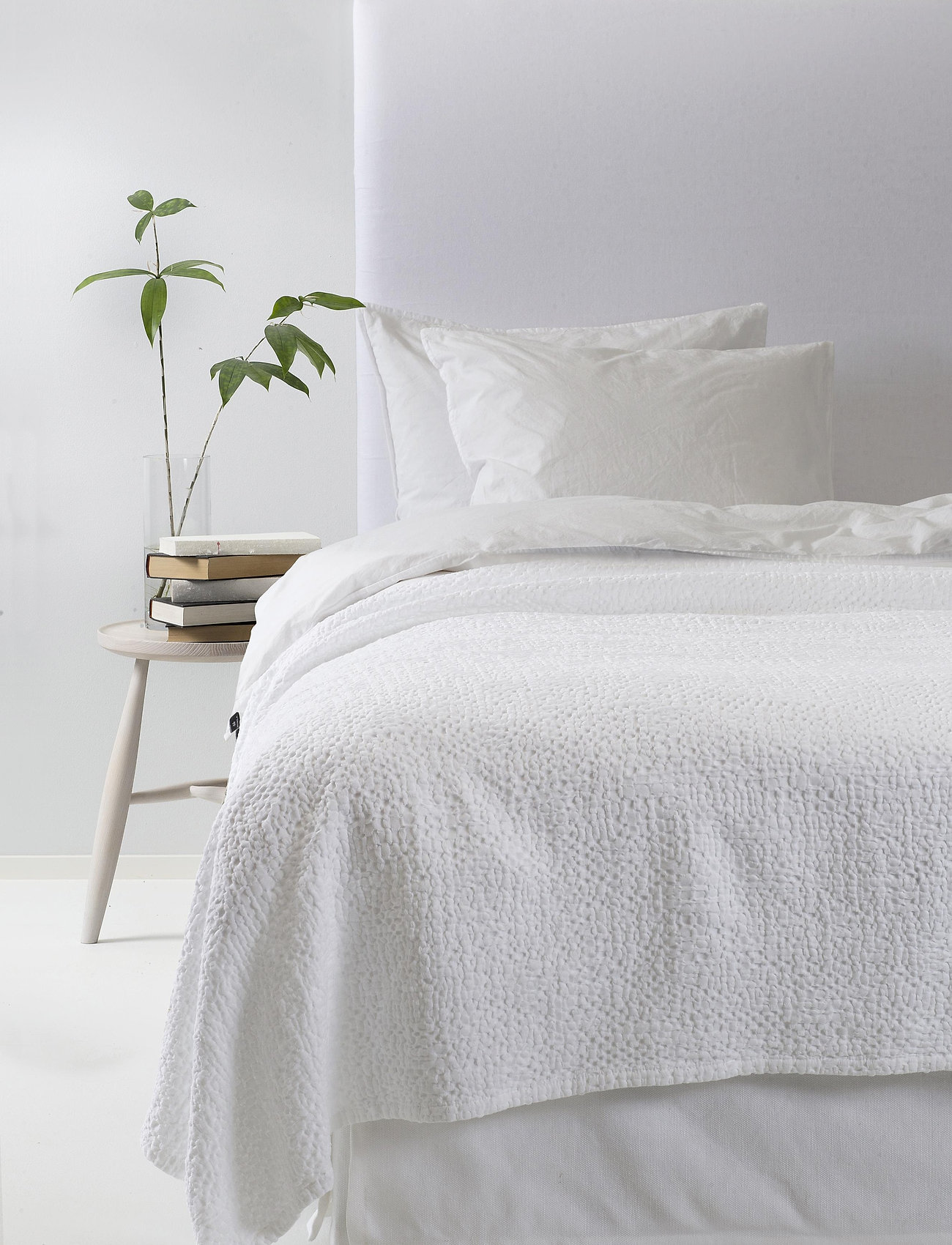 Himla - Dani Bedspread - bed linen - white - 1