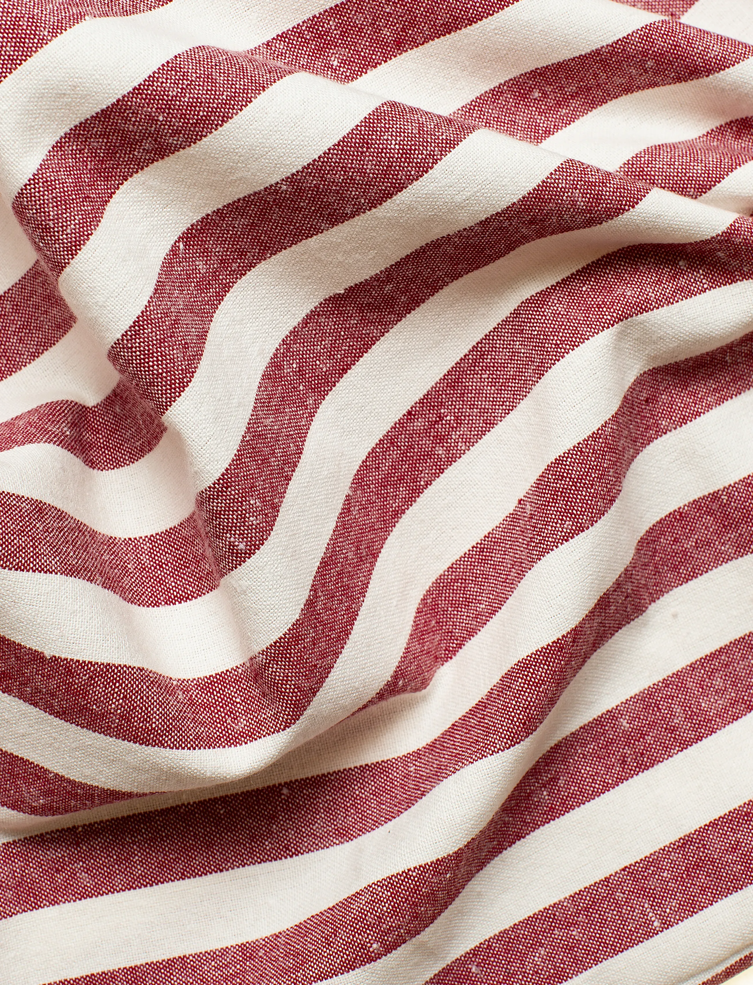 Himla - Bretagne Tablecloth - deep red - 2