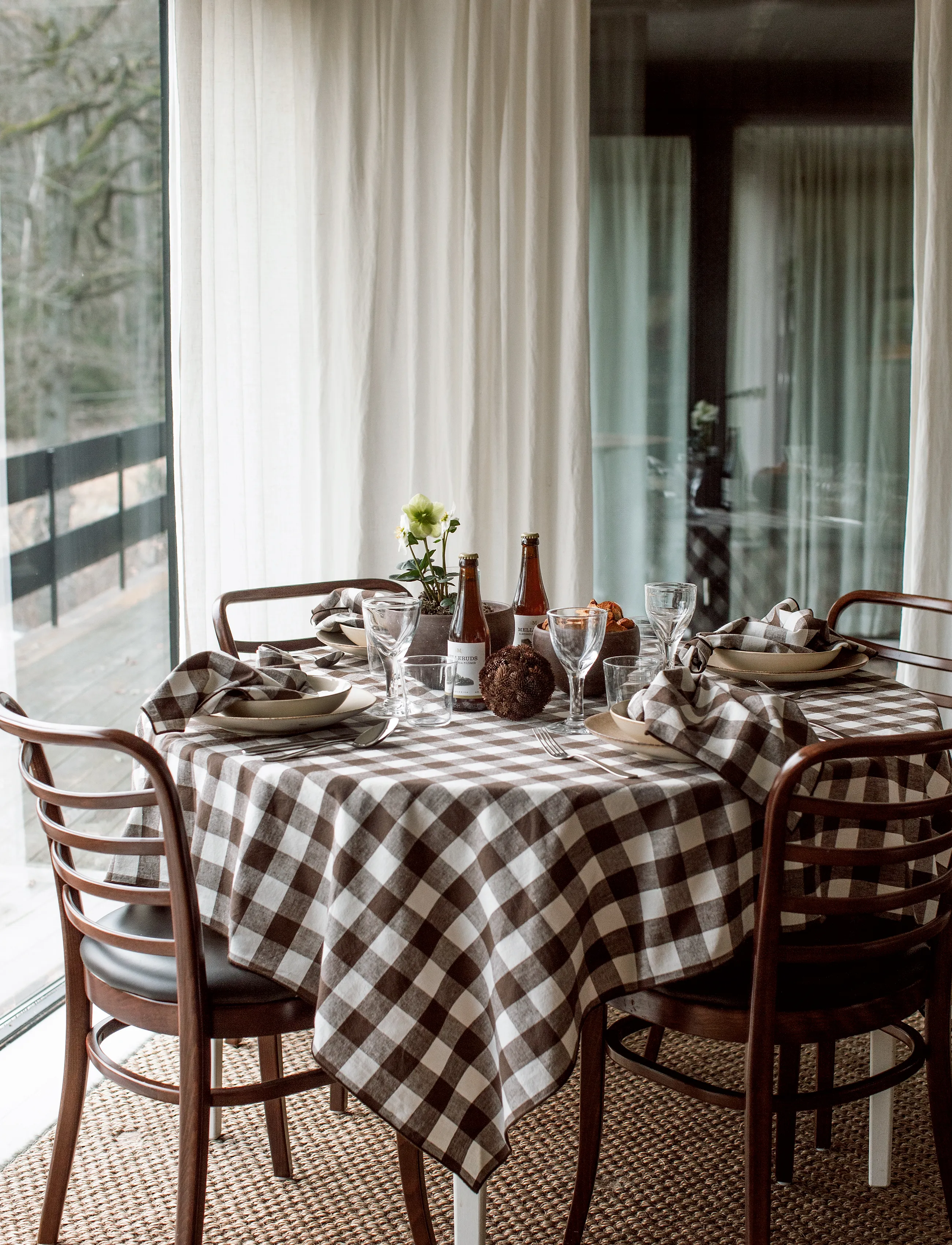 Himla - Bettyhill Tablecloth - tablecloths & runners - chocolate - 2