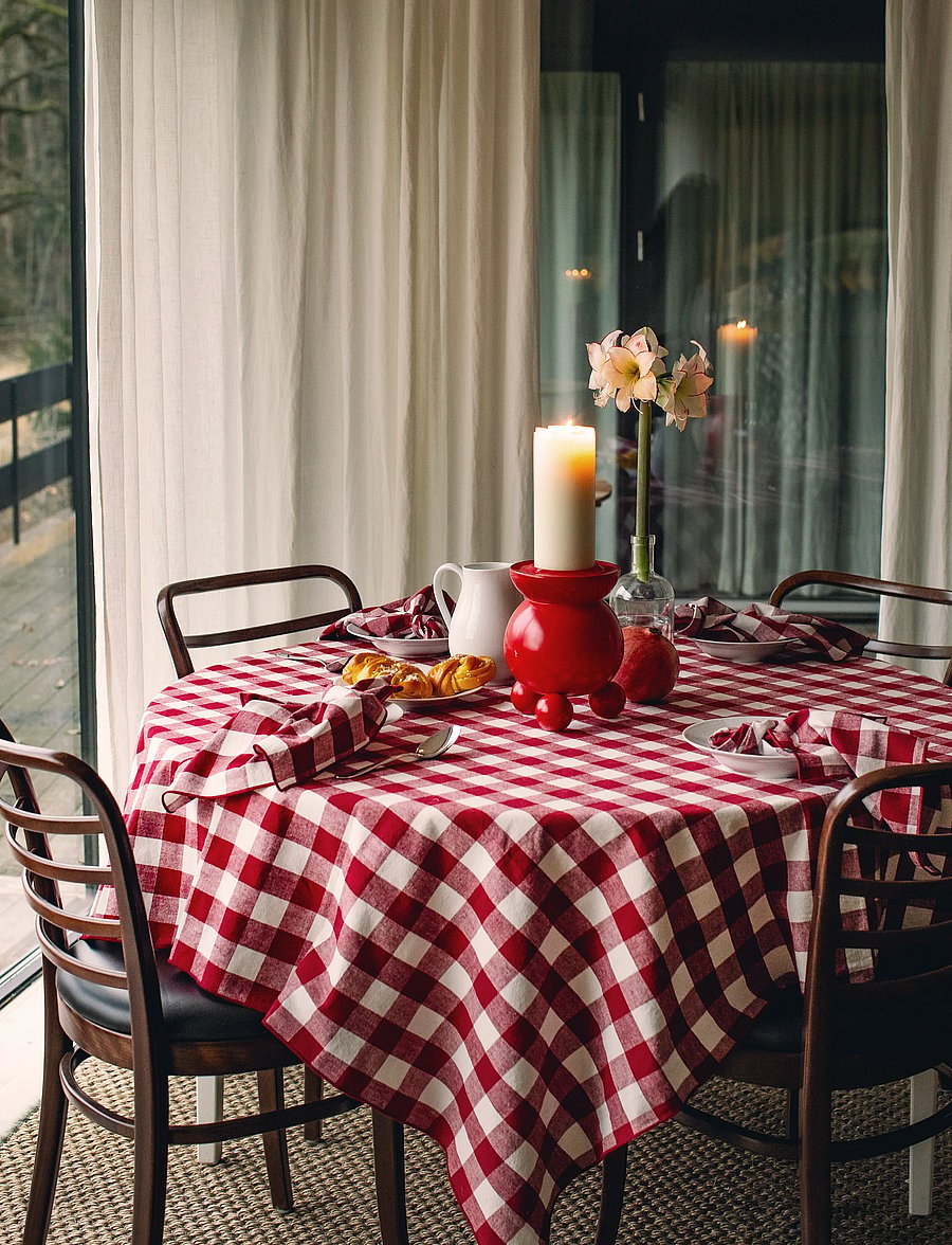 Himla - Bettyhill Tablecloth - tischdecken & tischläufer - ruby - 2