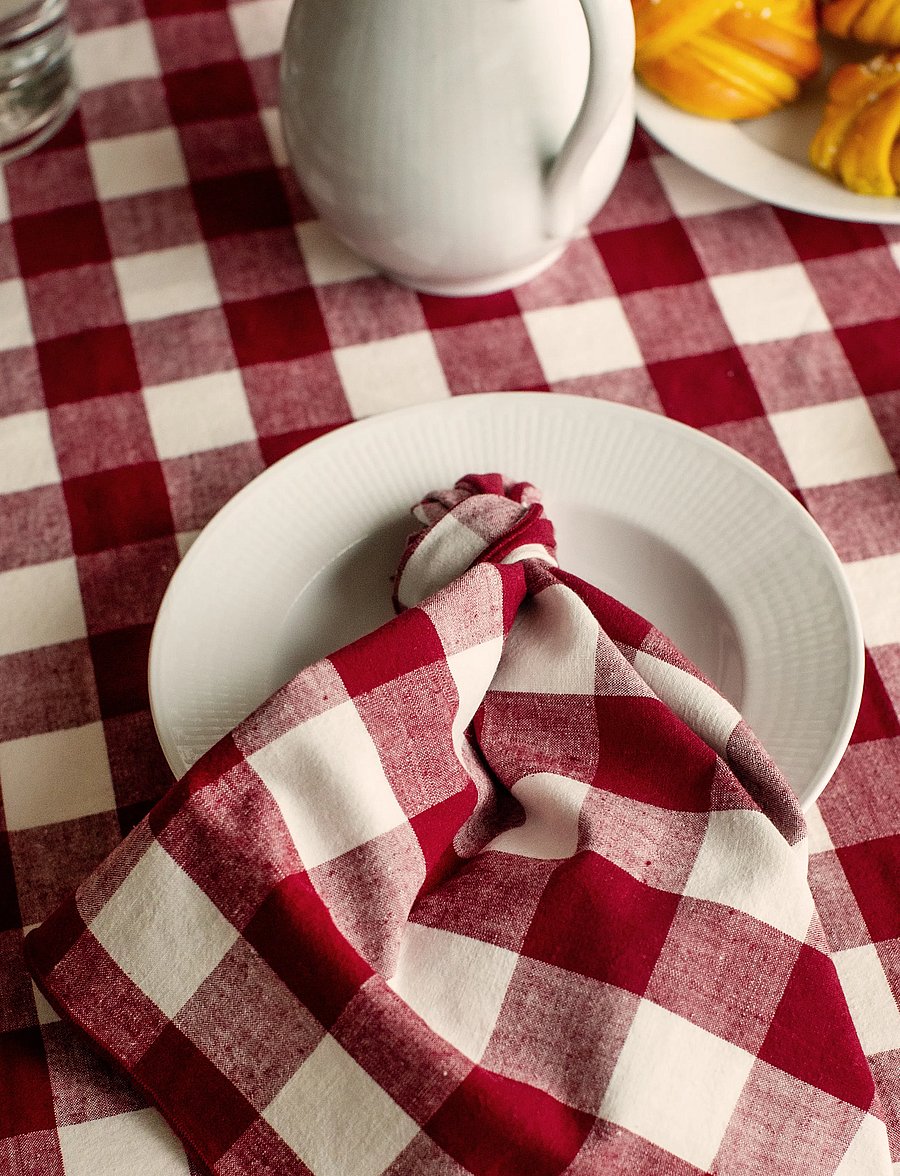 Himla - Bettyhill Napkin - stoffservietten - ruby - 0