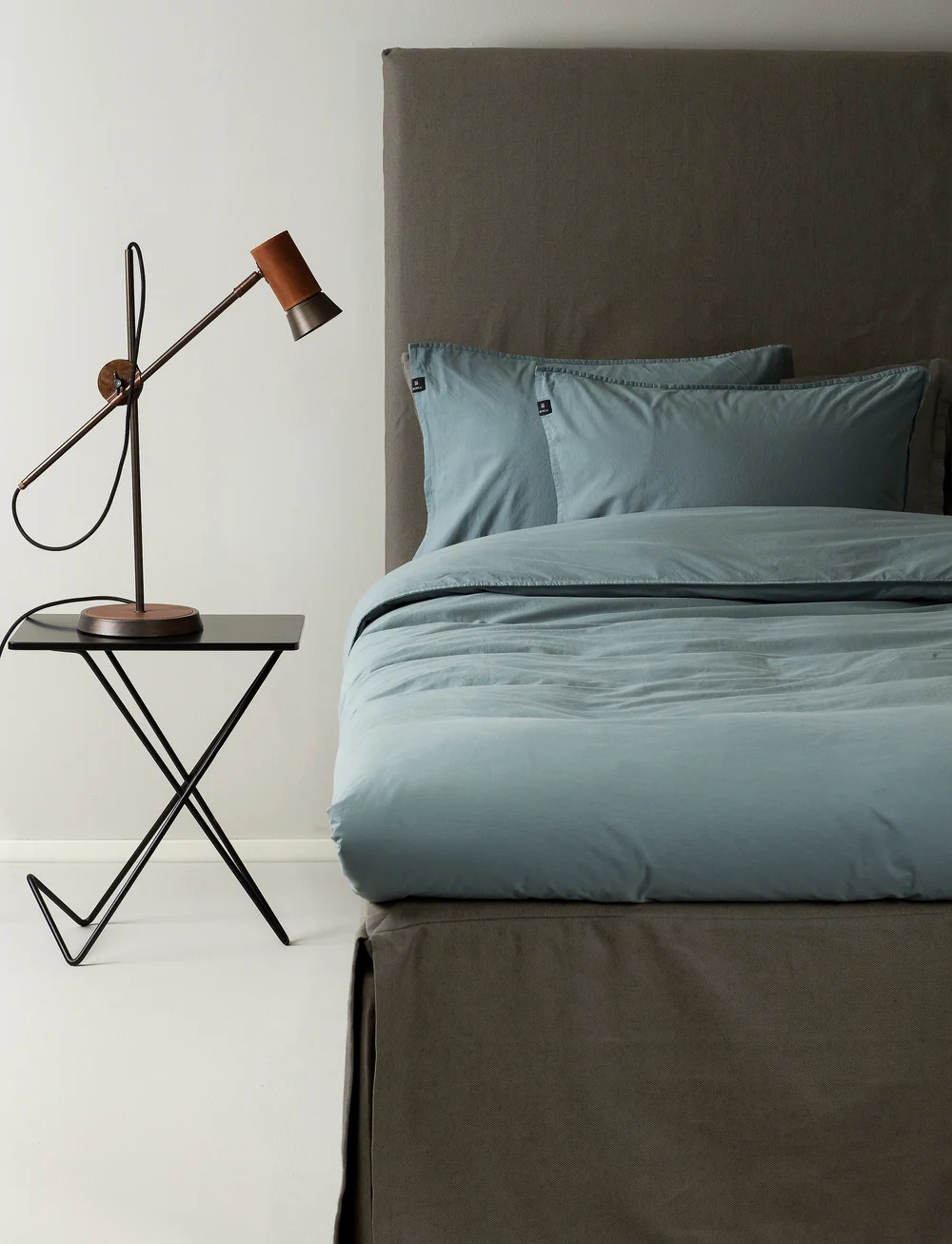 Himla - Weeknight Headboard cover - køb efter pris - charcoal - 1